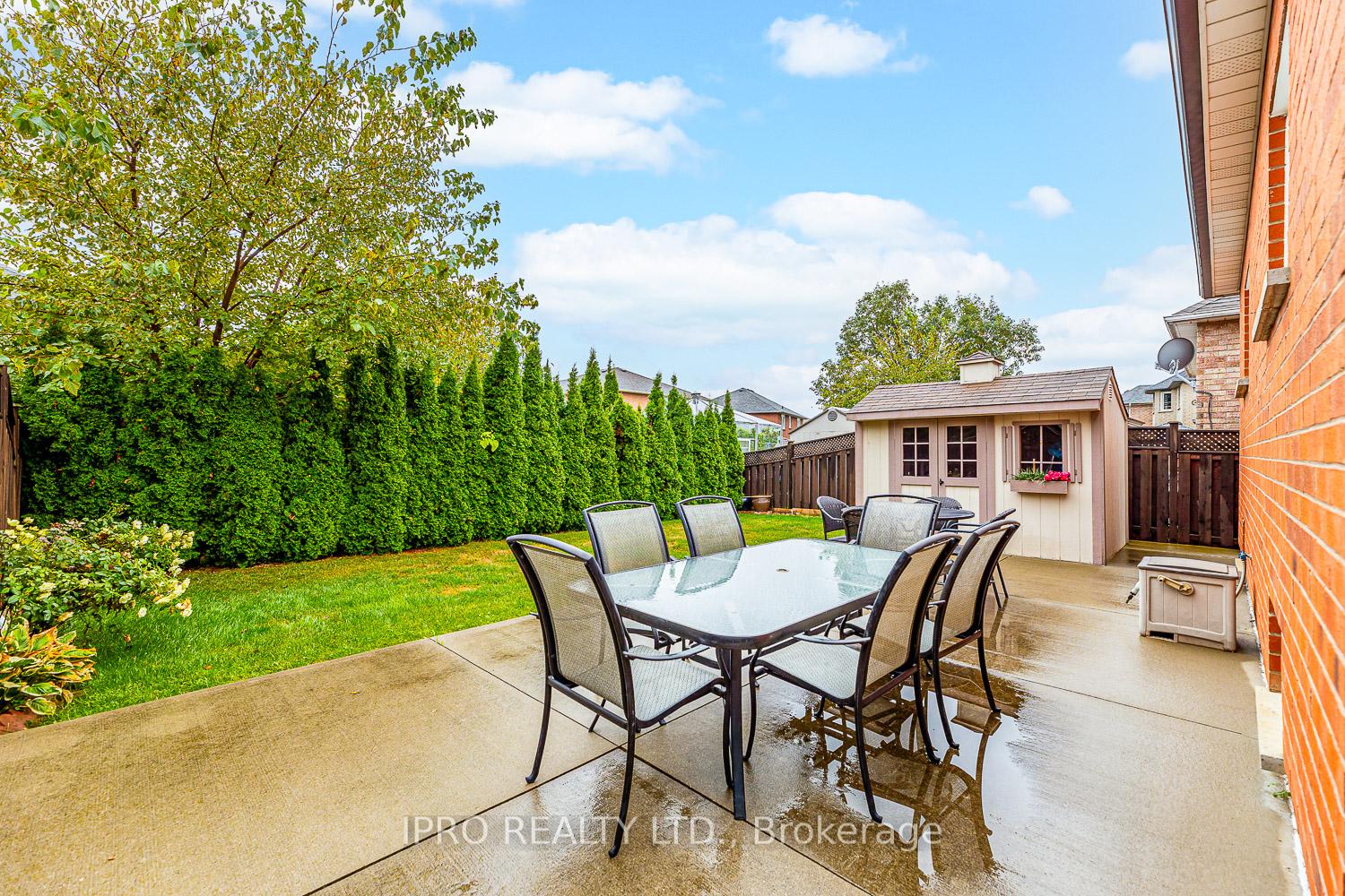 Photo 45 of 69 Fountainbridge Drive, Caledon, Bolton East — HOMEH