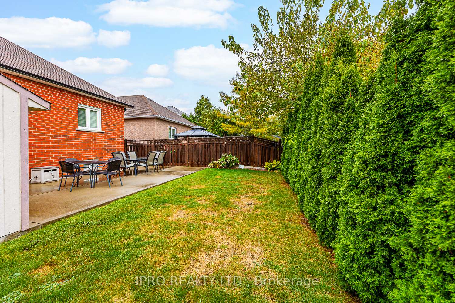 Photo 37 of 69 Fountainbridge Drive, Caledon, Bolton East — HOMEH