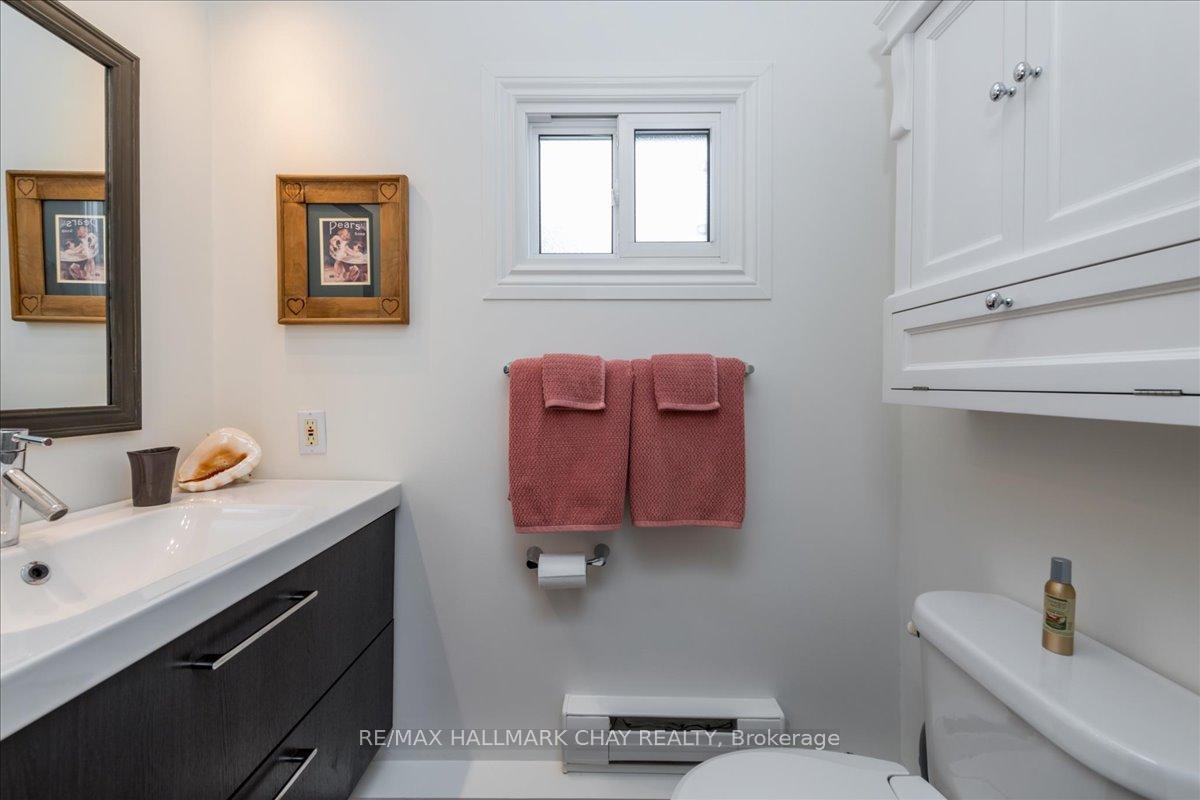 Photo 19 of 2 Cedar Grove, Innisfil, Alcona — HOMEH