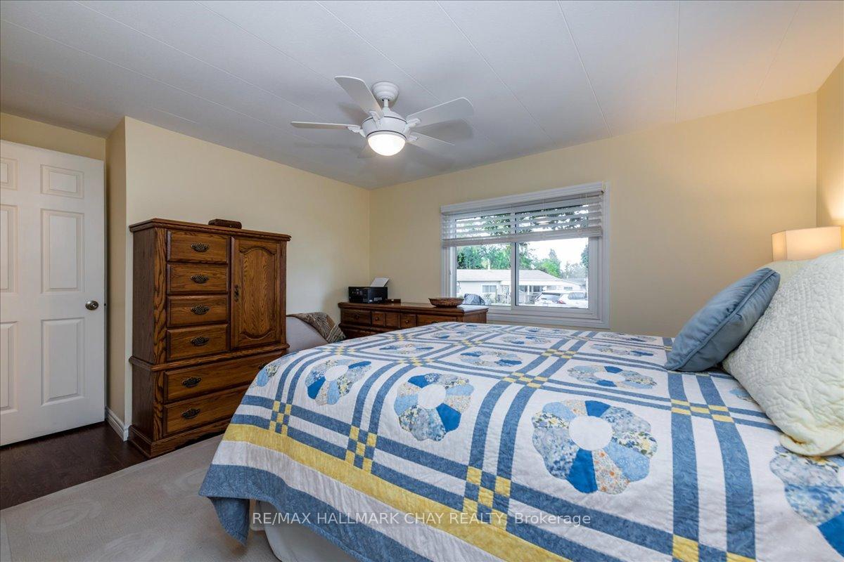 Photo 16 of 2 Cedar Grove, Innisfil, Alcona — HOMEH