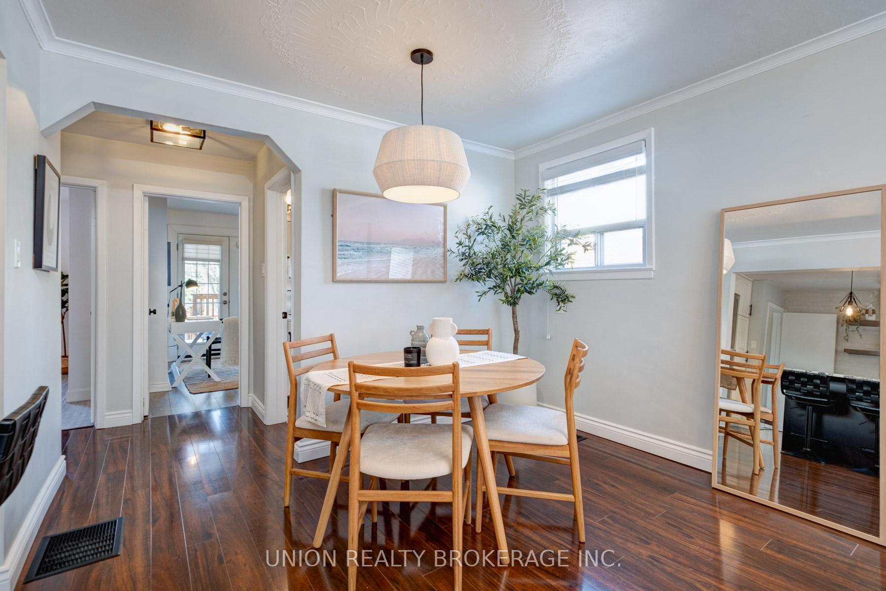 Photo 4 of 76 Gradwell Drive, Scarborough, Cliffcrest — HOMEH