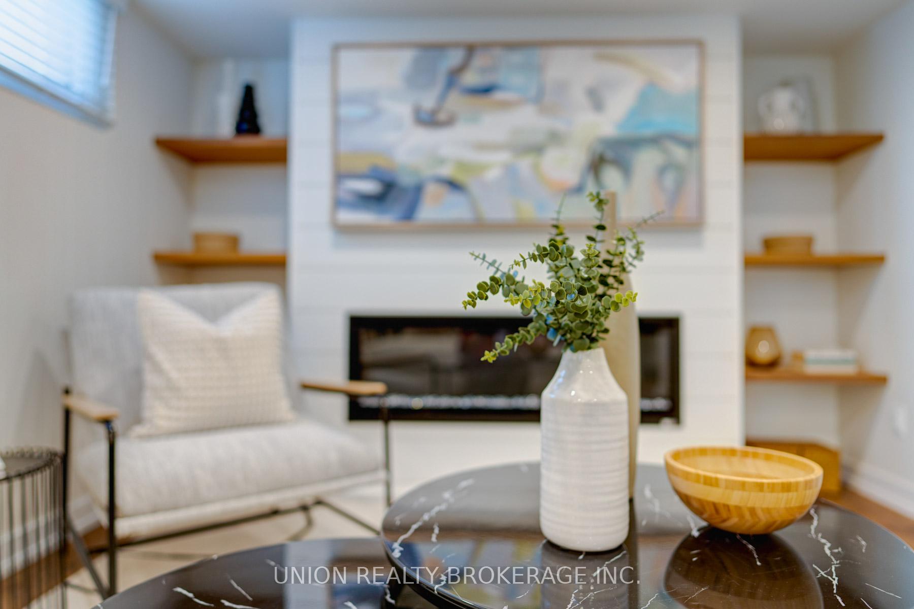Photo 19 of 76 Gradwell Drive, Scarborough, Cliffcrest — HOMEH