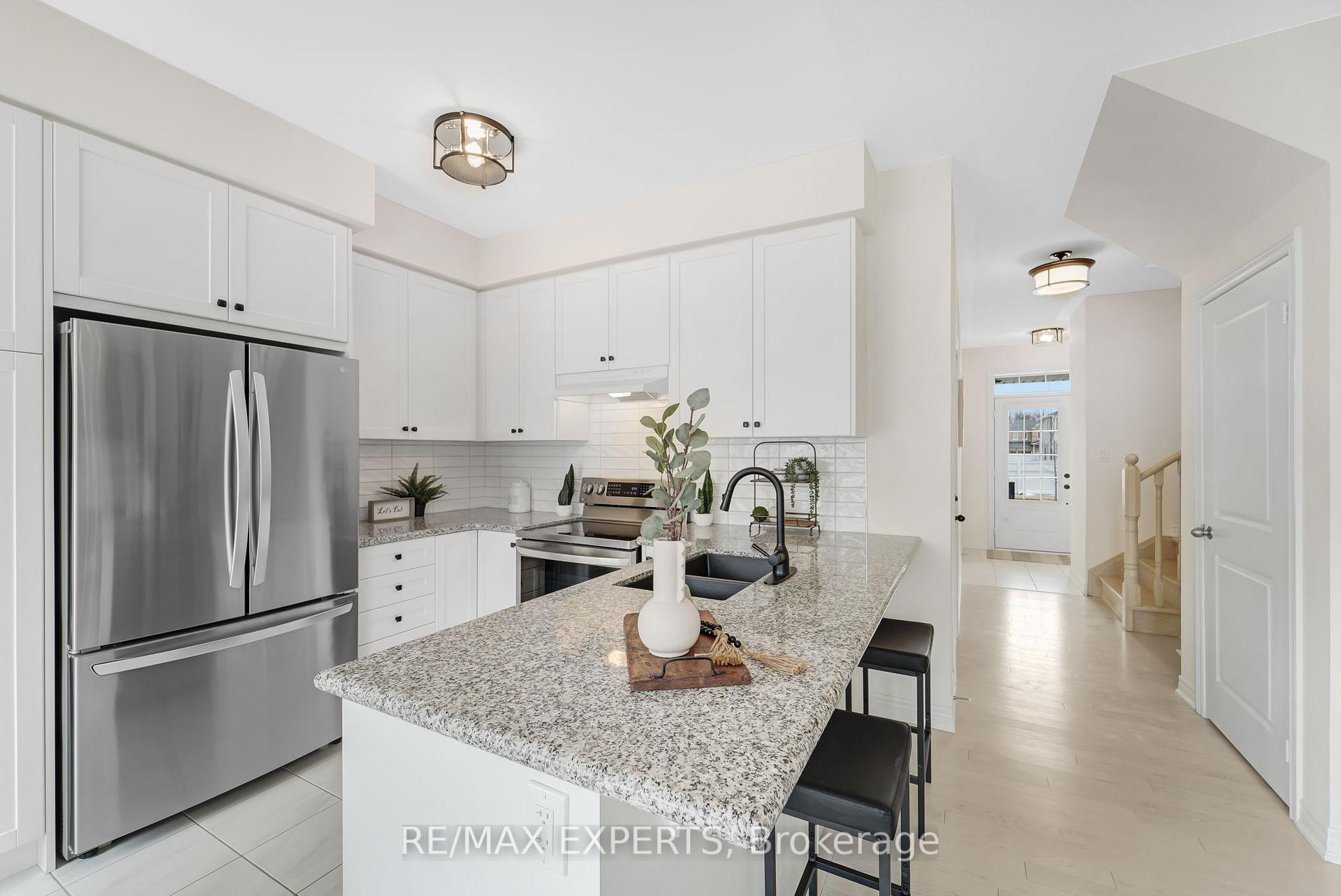 Photo 40 of 440 Black Cherry Crescent, Shelburne — HOMEH