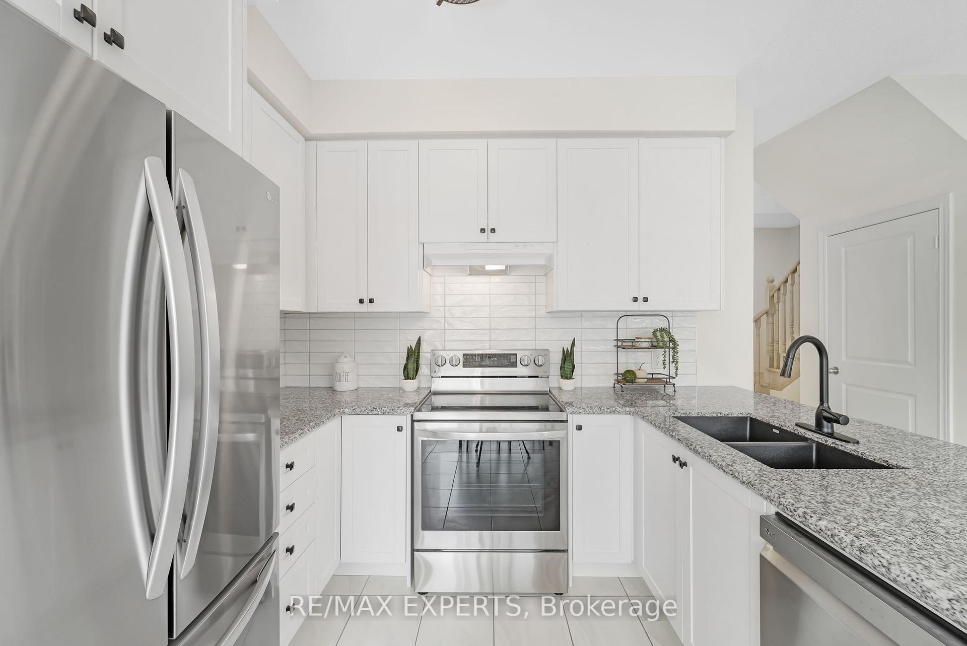 Photo 21 of 440 Black Cherry Crescent, Shelburne — HOMEH
