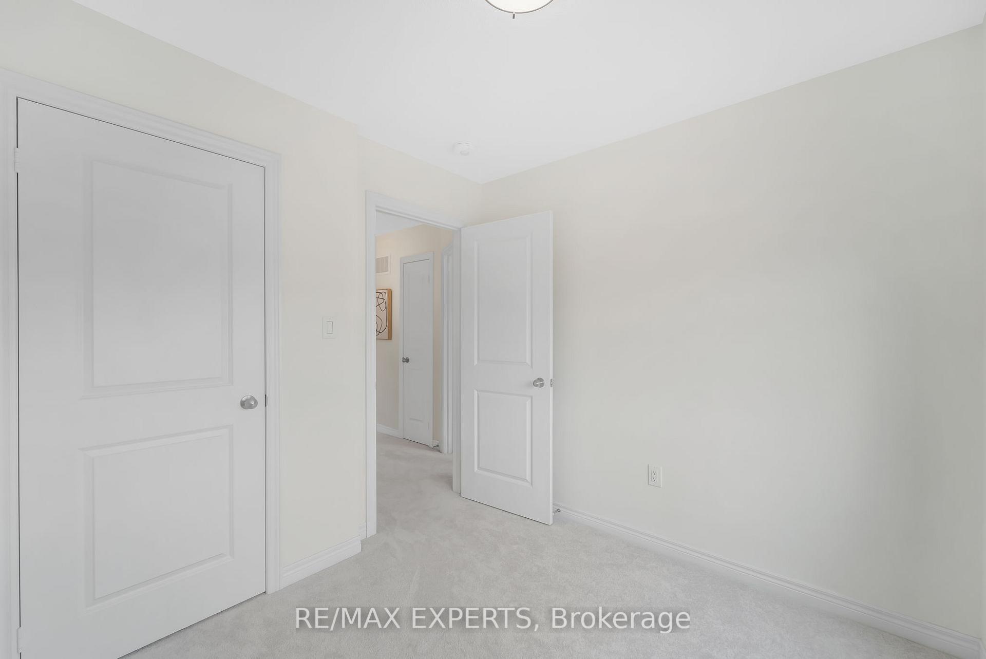 Photo 10 of 440 Black Cherry Crescent, Shelburne — HOMEH
