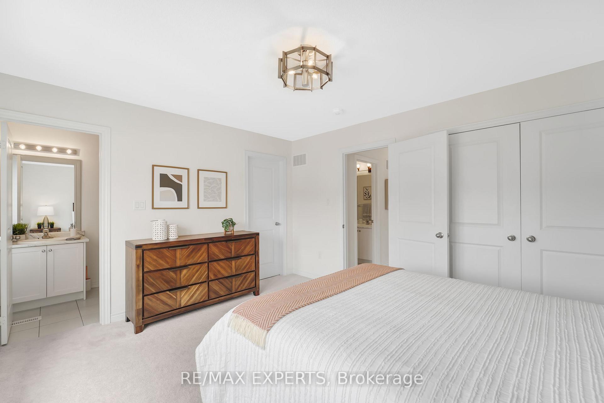Photo 17 of 440 Black Cherry Crescent, Shelburne — HOMEH