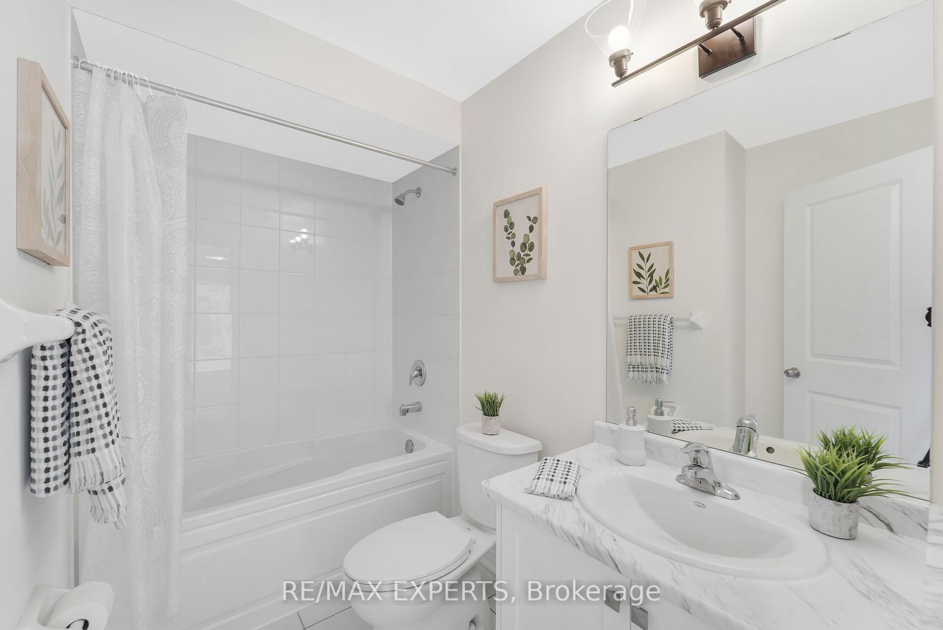 Photo 19 of 440 Black Cherry Crescent, Shelburne — HOMEH