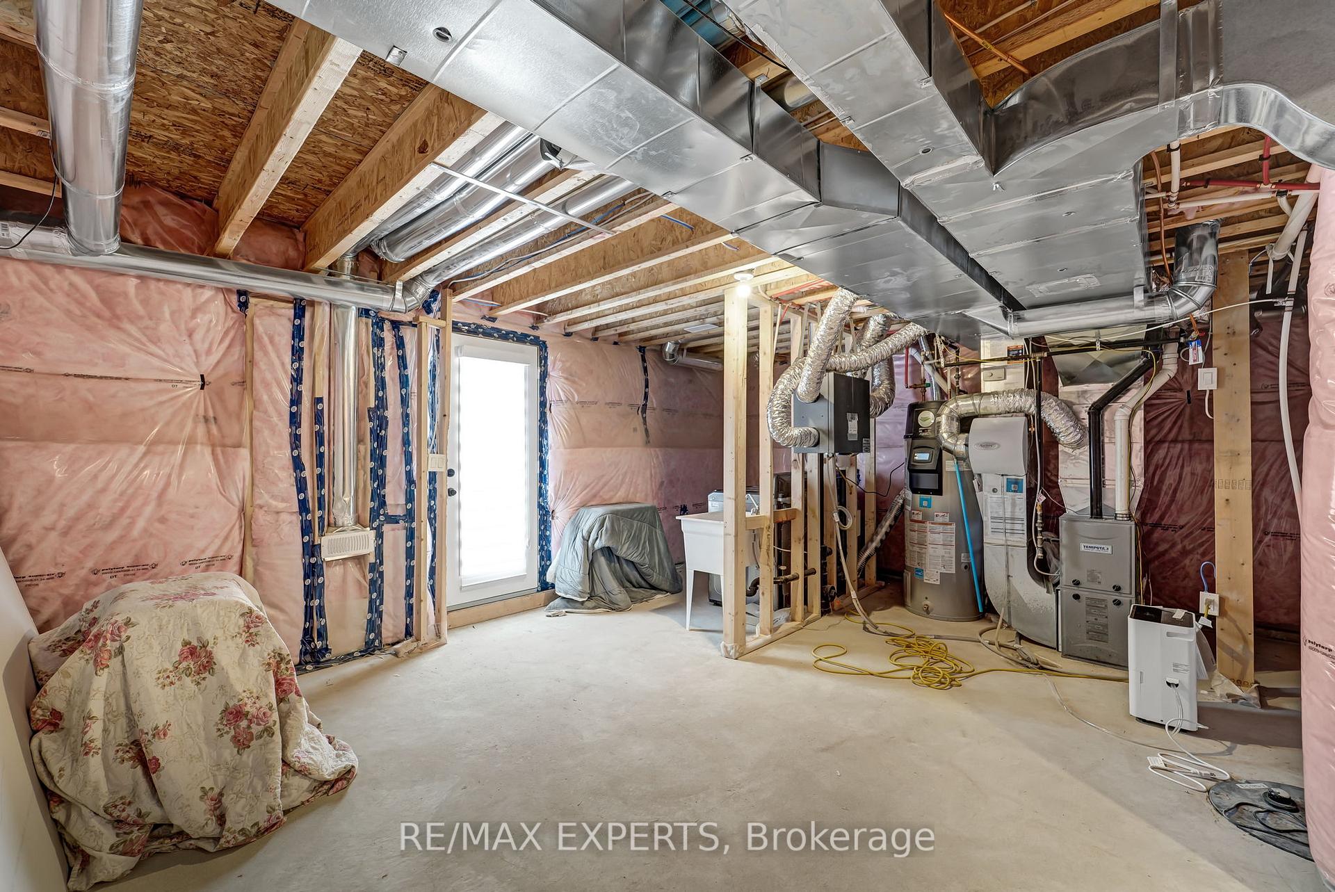 Photo 27 of 440 Black Cherry Crescent, Shelburne — HOMEH