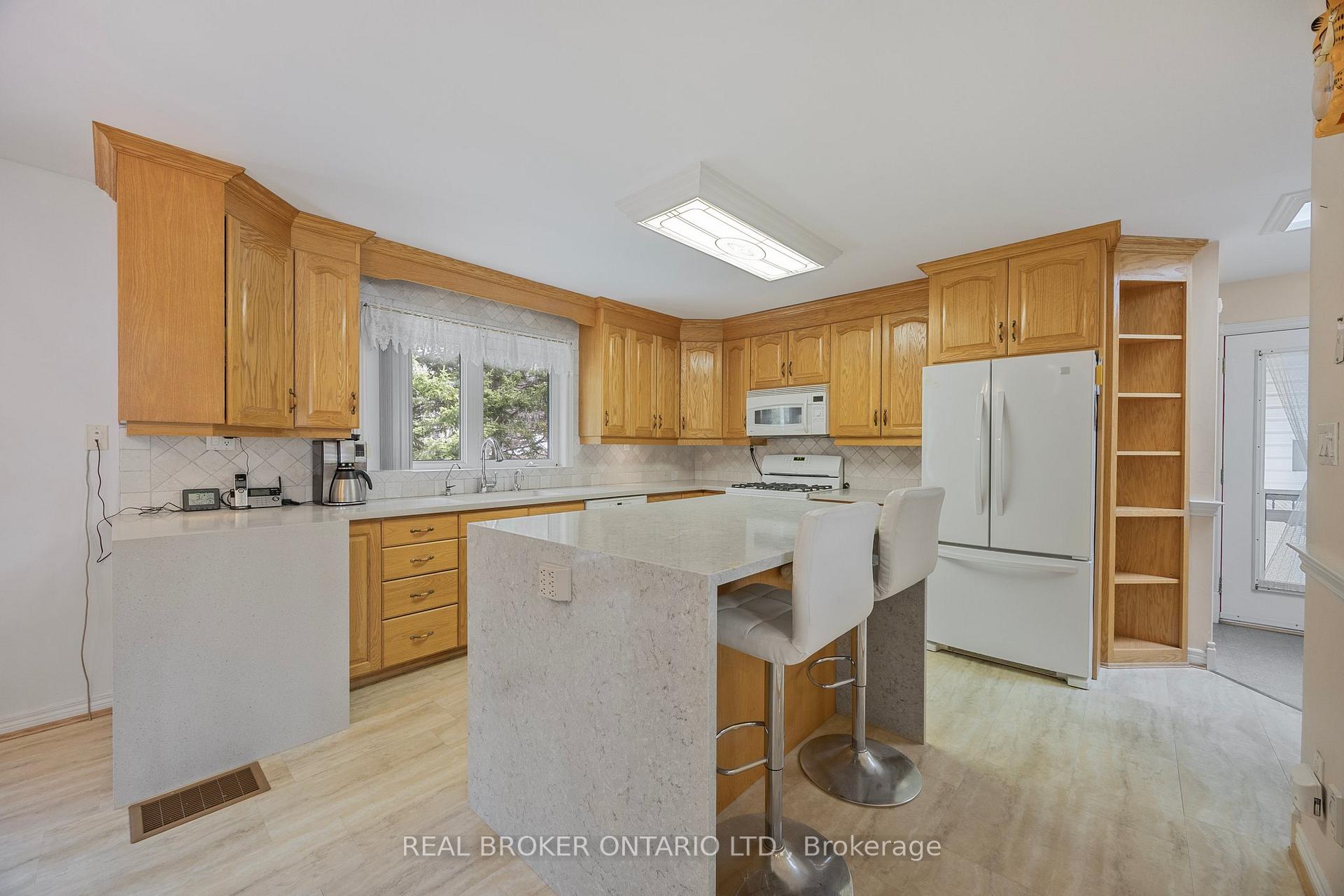 Photo 3 of 54 Carters Landing Road, Seguin — HOMEH