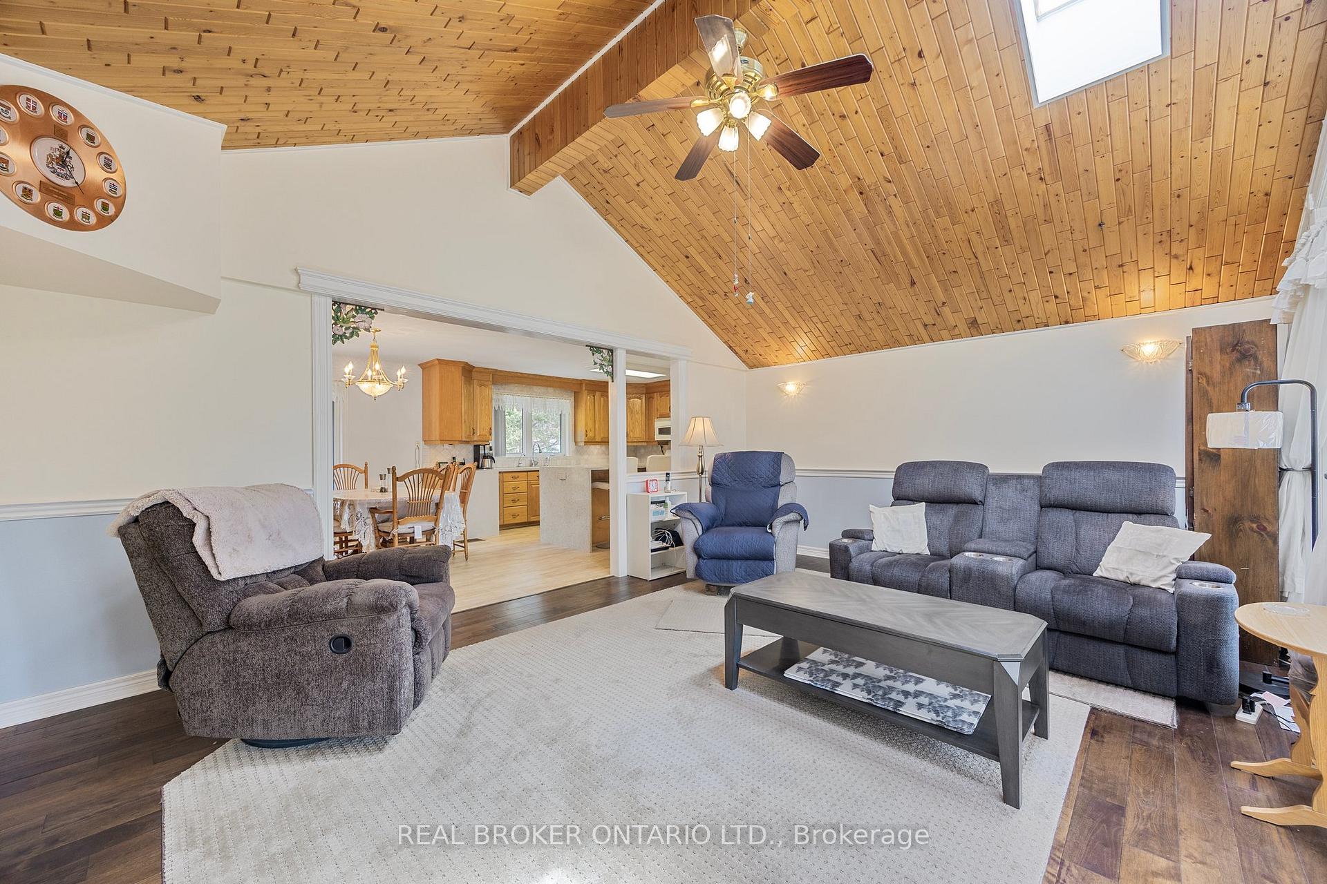 Photo 15 of 54 Carters Landing Road, Seguin — HOMEH