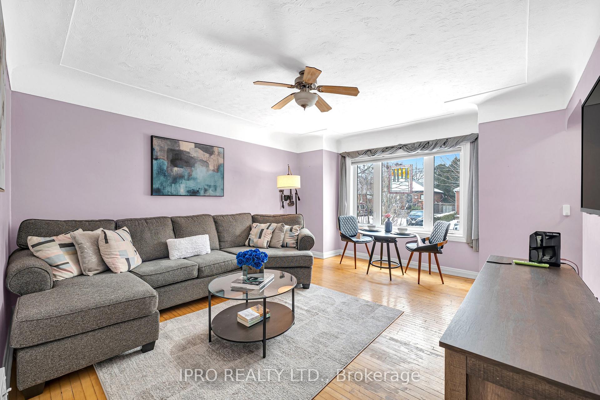 Photo 6 of 179 Bond Street N, Hamilton, Westdale — HOMEH