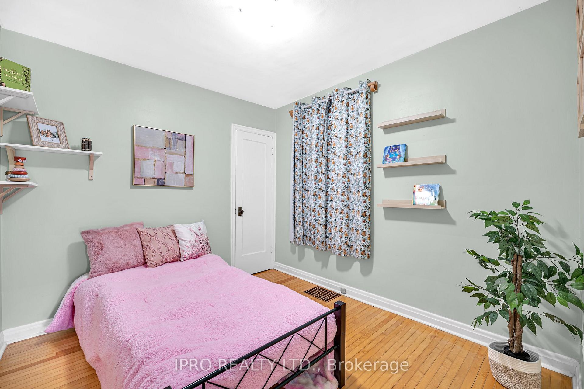 Photo 17 of 179 Bond Street N, Hamilton, Westdale — HOMEH
