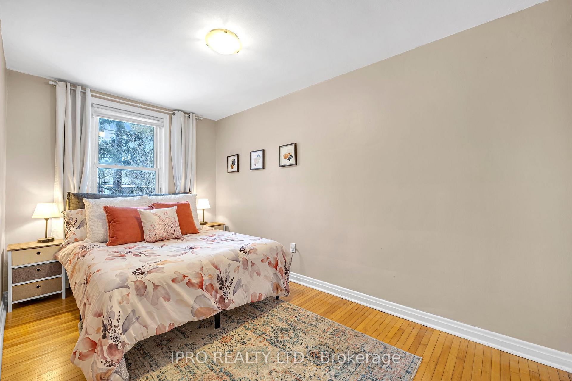 Photo 23 of 179 Bond Street N, Hamilton, Westdale — HOMEH