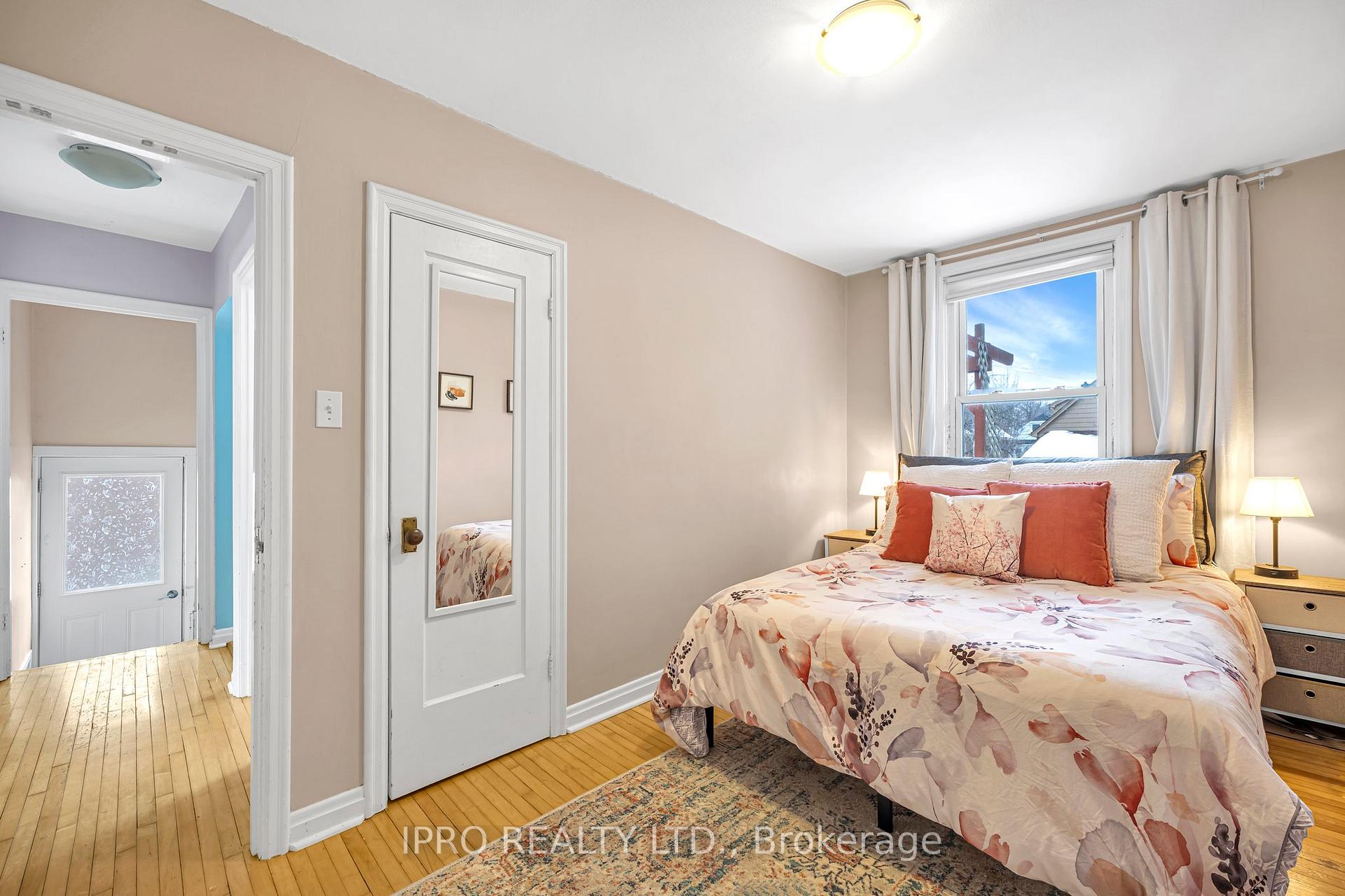 Photo 22 of 179 Bond Street N, Hamilton, Westdale — HOMEH