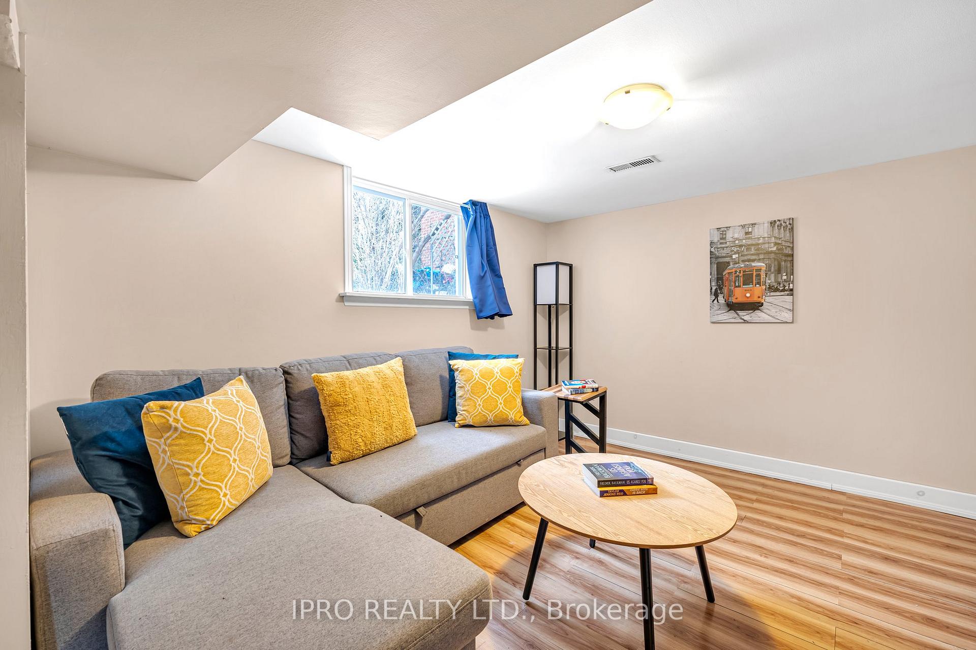 Photo 25 of 179 Bond Street N, Hamilton, Westdale — HOMEH