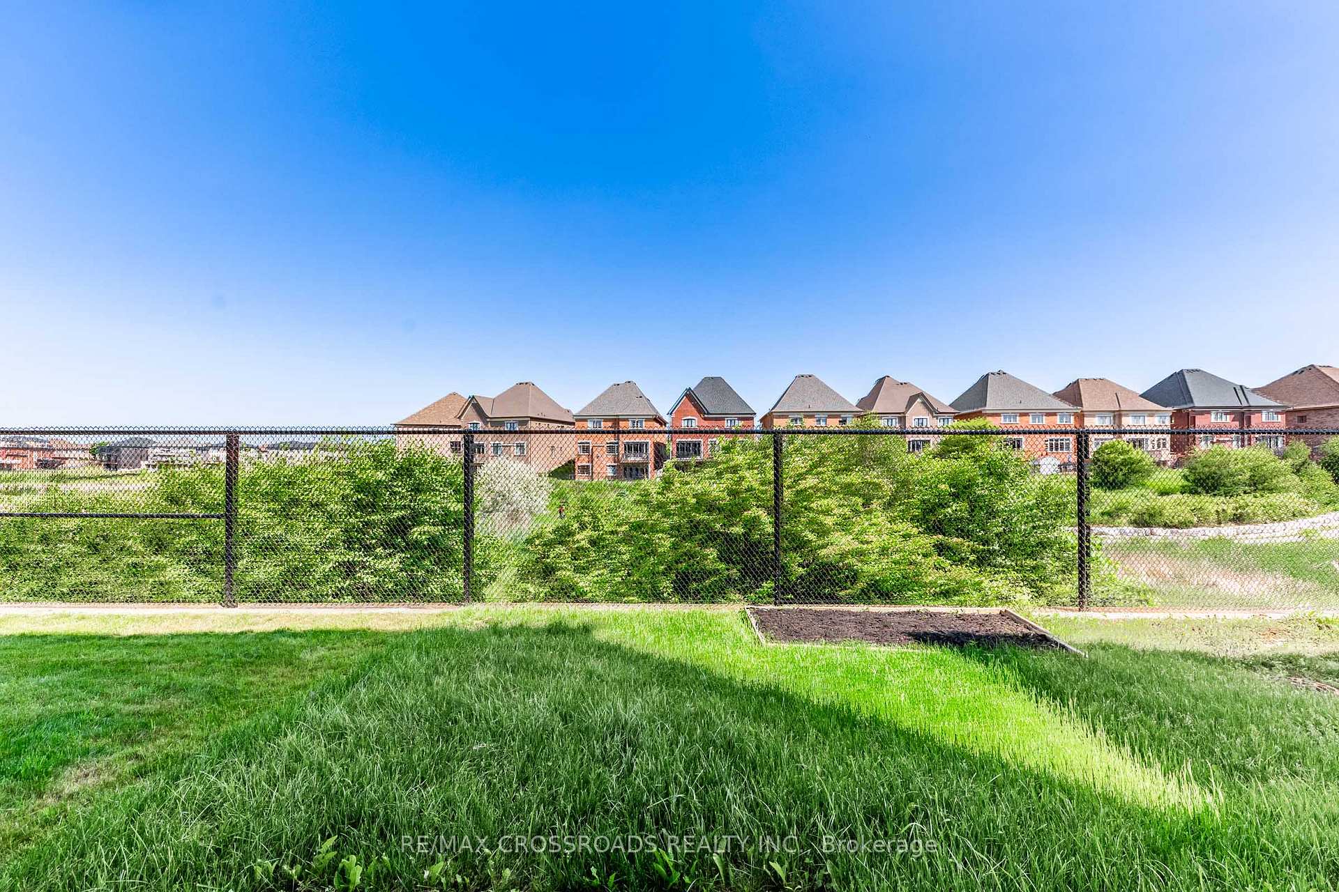 Photo 33 of 192 Elyse Court, Aurora, Bayview Northeast — HOMEH