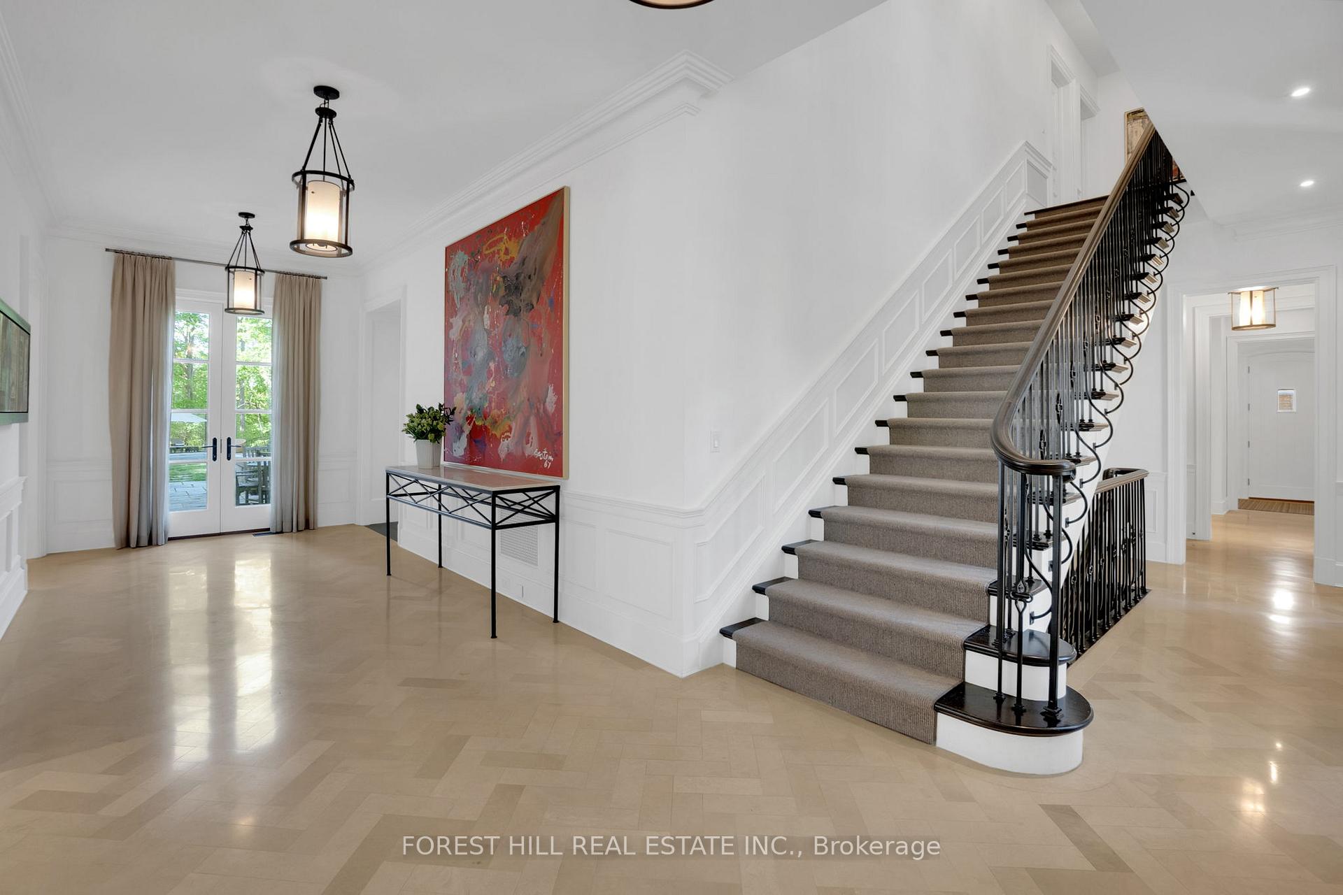 Photo 8 of 102 Sandringham Drive, Toronto, Lawrence Park North — HOMEH