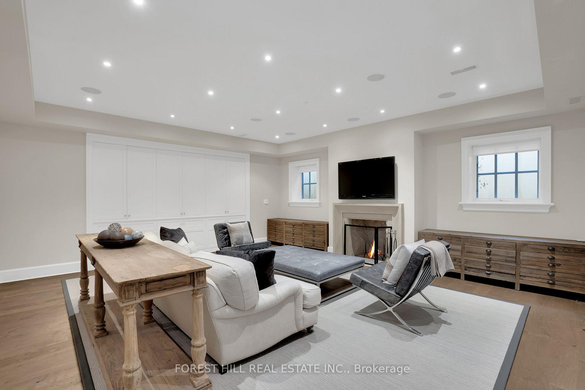 Photo 20 of 102 Sandringham Drive, Toronto, Lawrence Park North — HOMEH