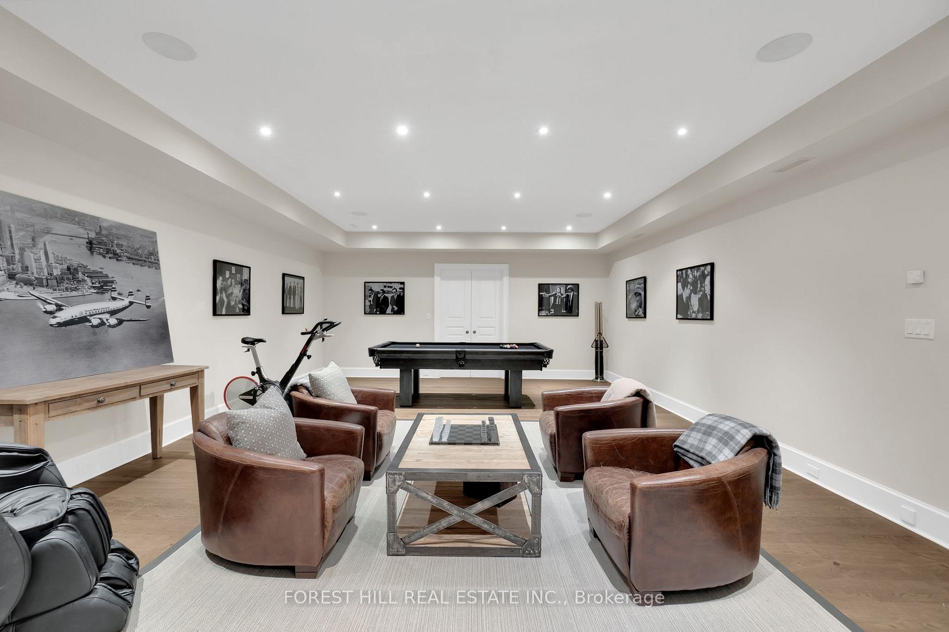 Photo 24 of 102 Sandringham Drive, Toronto, Lawrence Park North — HOMEH