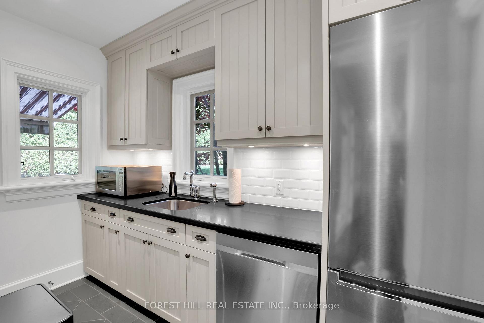 Photo 28 of 102 Sandringham Drive, Toronto, Lawrence Park North — HOMEH