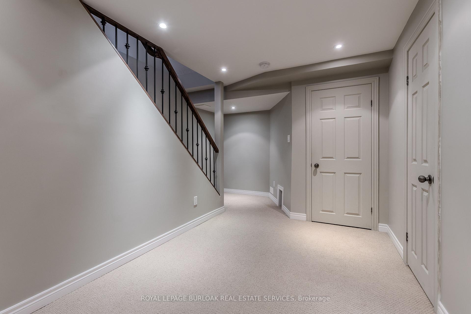 Photo 16 of 192 Pinehill Drive, Hamilton, Rural Glanbrook — HOMEH