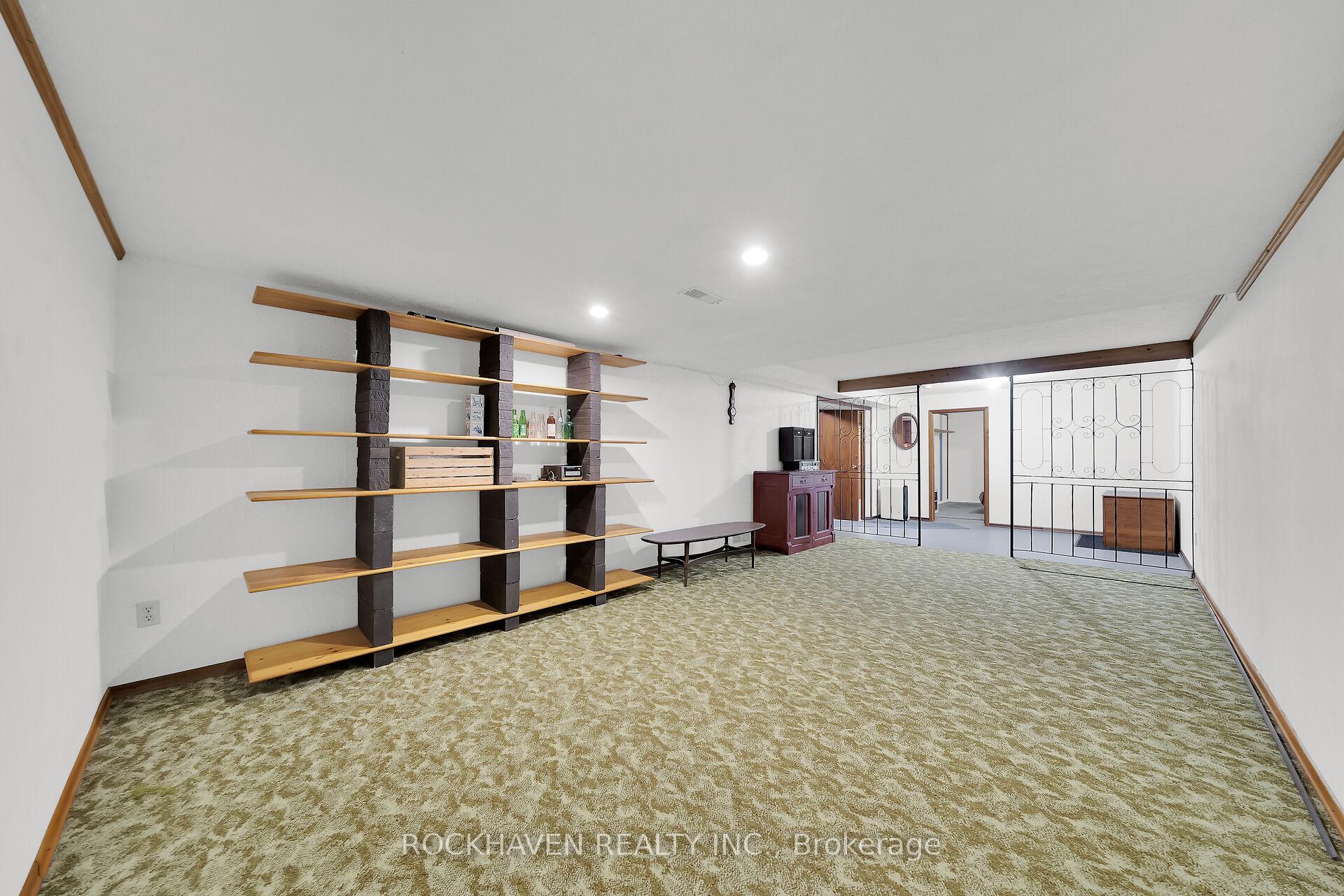 Photo 11 of 223 5th Con Road E, Hamilton, Rural Flamborough — HOMEH