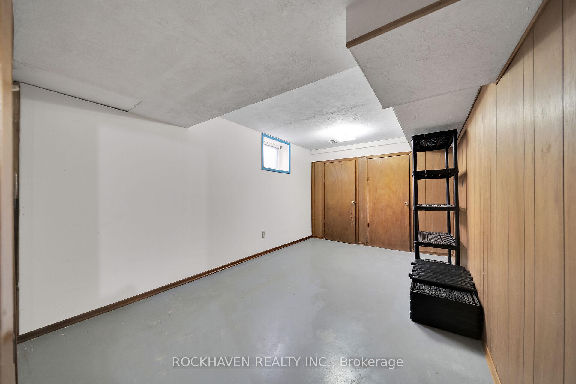 Photo 12 of 223 5th Con Road E, Hamilton, Rural Flamborough — HOMEH