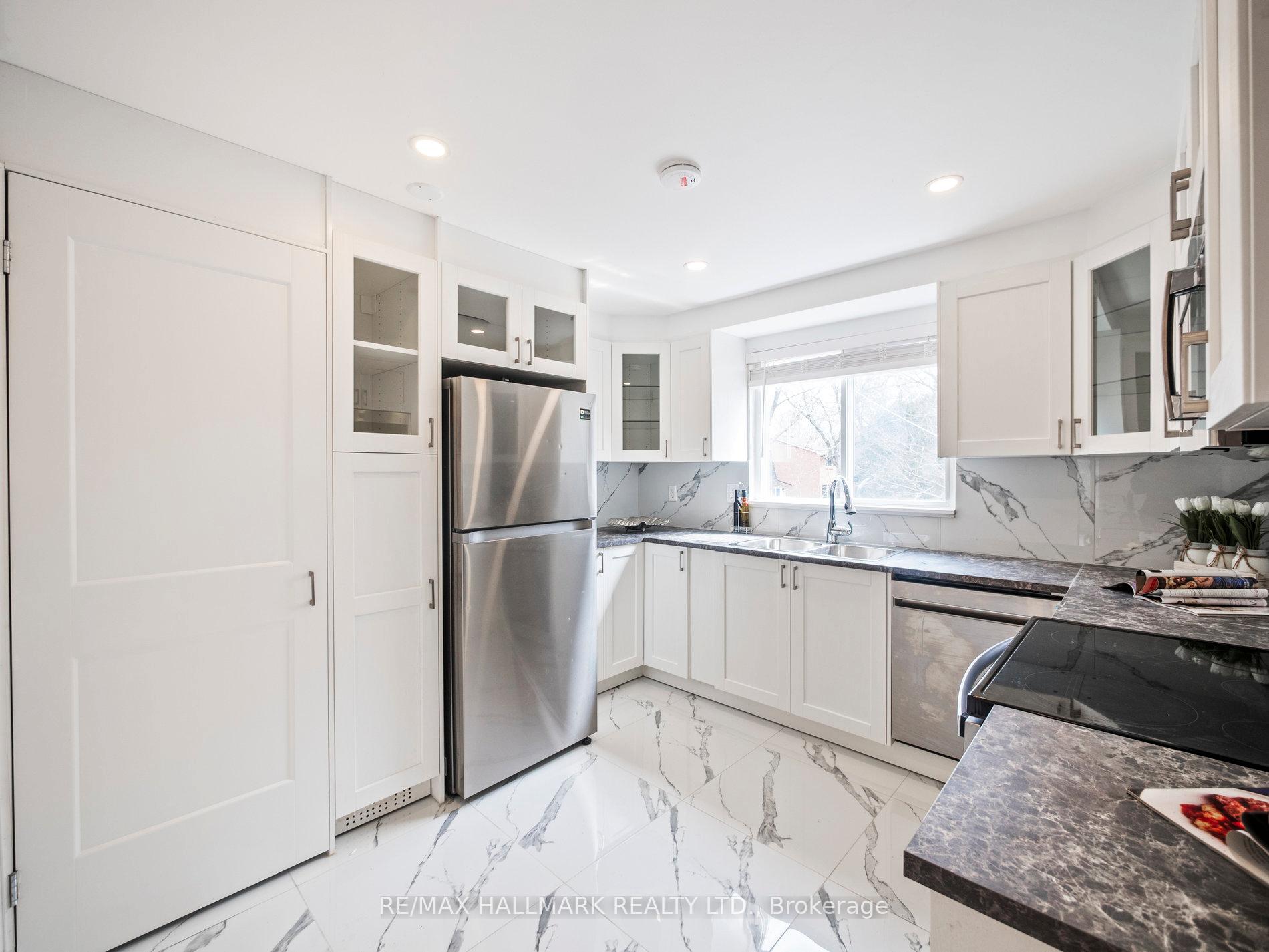 Photo 27 of 48 St Andrews Court, Aurora, Hills of St Andrew — HOMEH