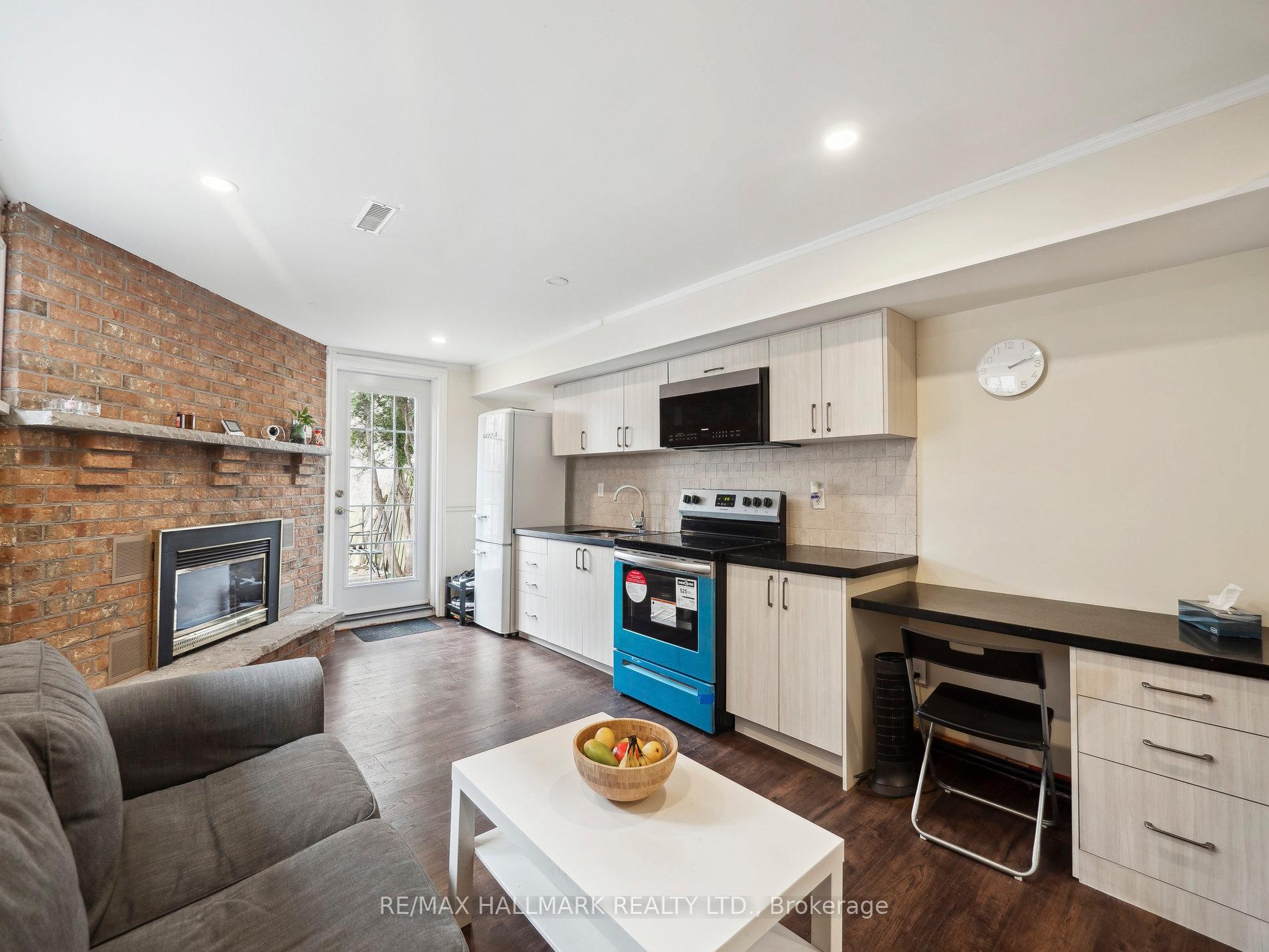 Photo 26 of 48 St Andrews Court, Aurora, Hills of St Andrew — HOMEH
