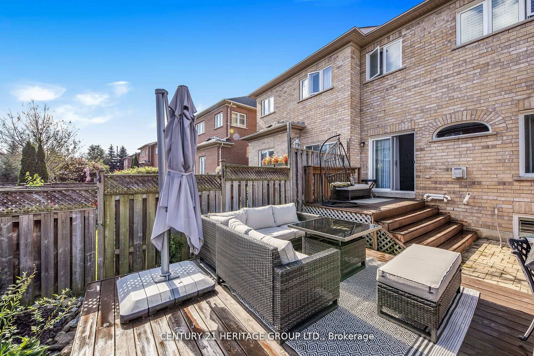 Photo 28 of 74 Lander Crescent, Vaughan, Patterson — HOMEH
