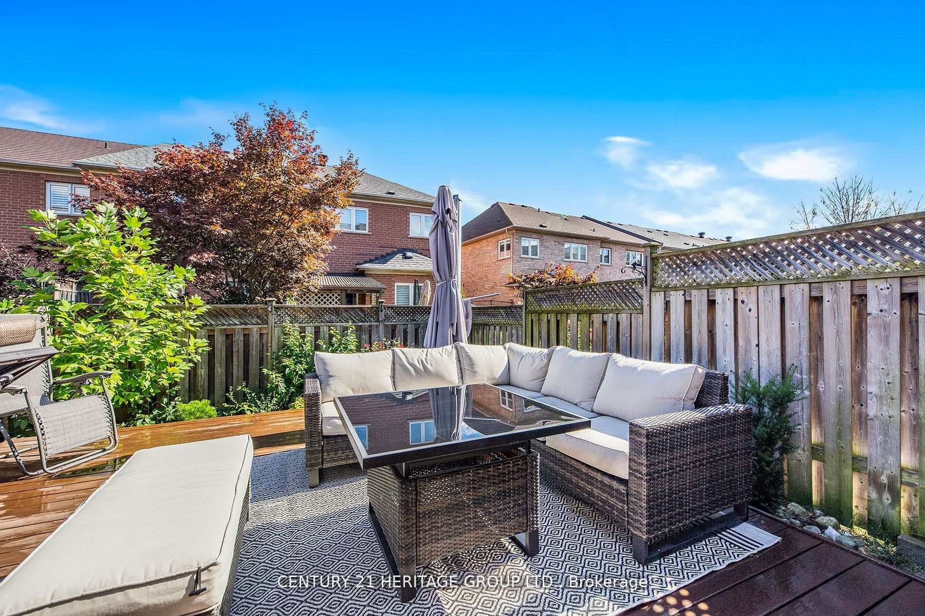 Photo 23 of 74 Lander Crescent, Vaughan, Patterson — HOMEH