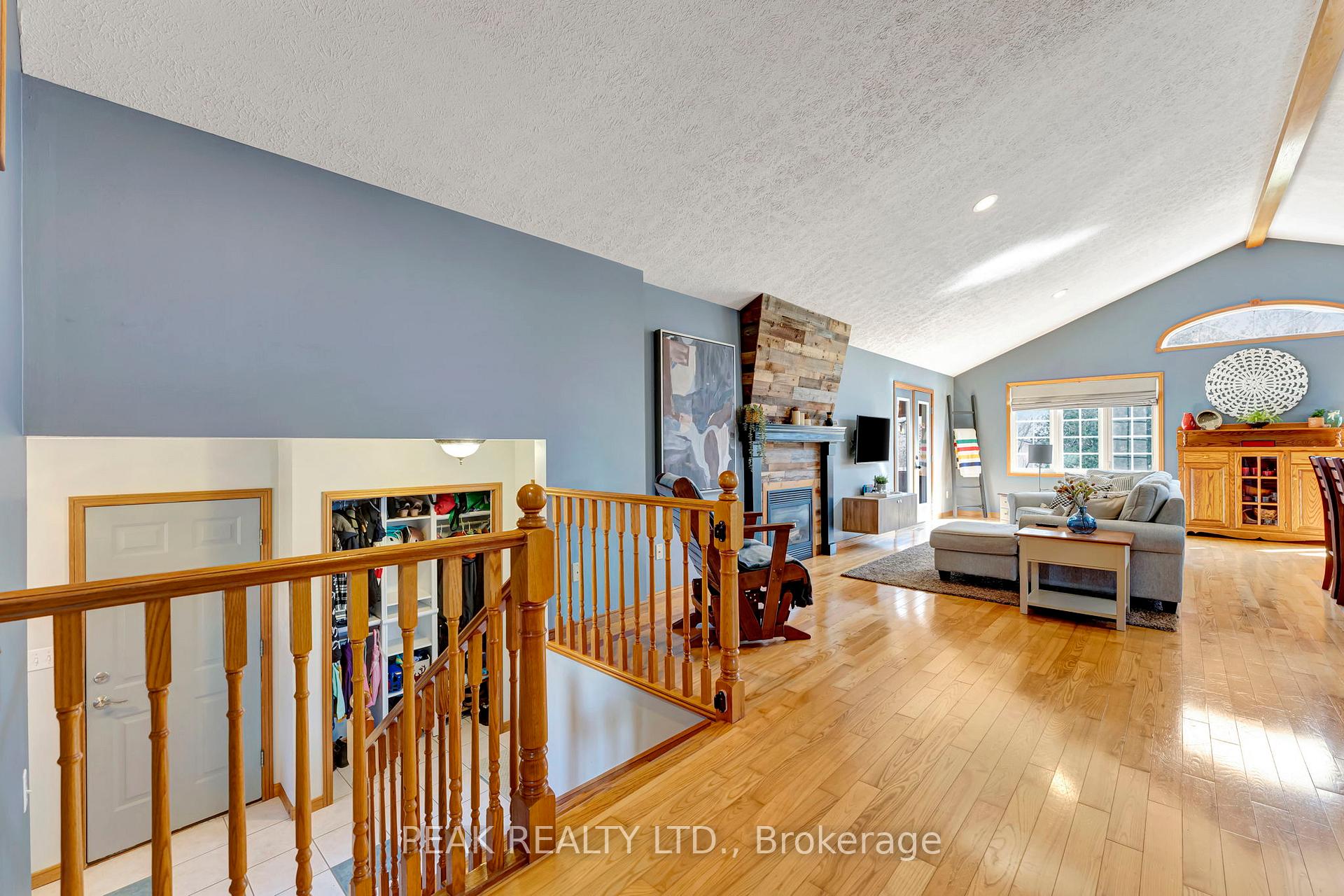 Photo 17 of 3 Emerson Court, Brant, Paris — HOMEH