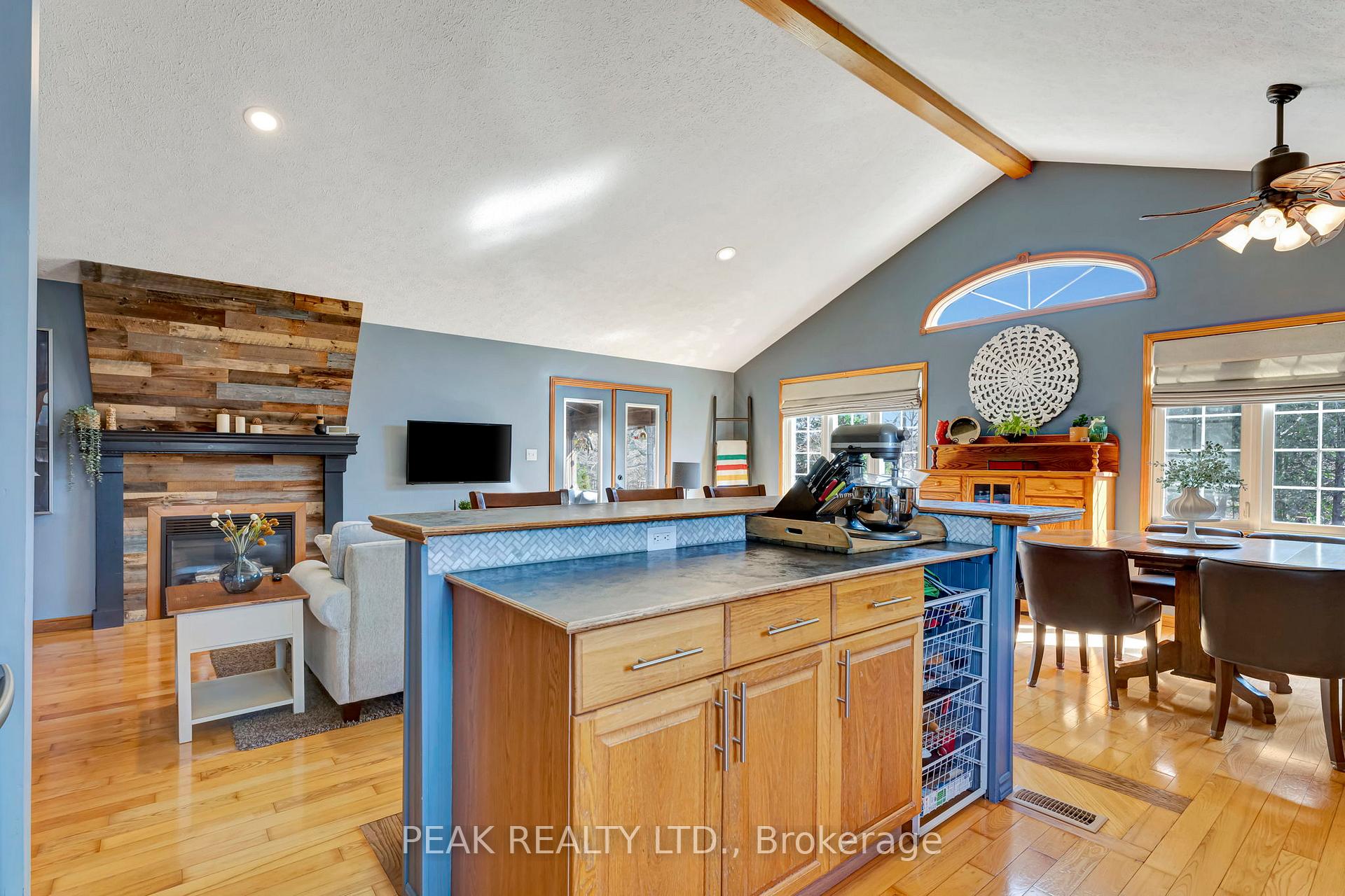 Photo 7 of 3 Emerson Court, Brant, Paris — HOMEH