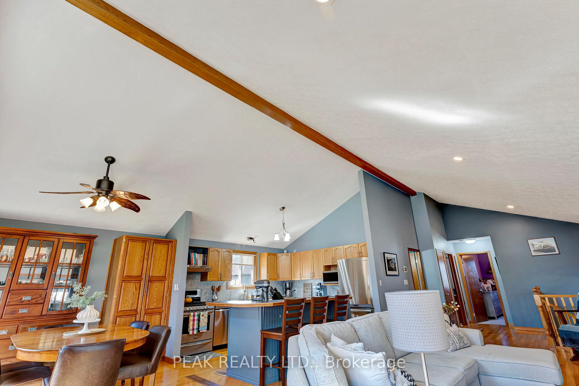 Photo 14 of 3 Emerson Court, Brant, Paris — HOMEH