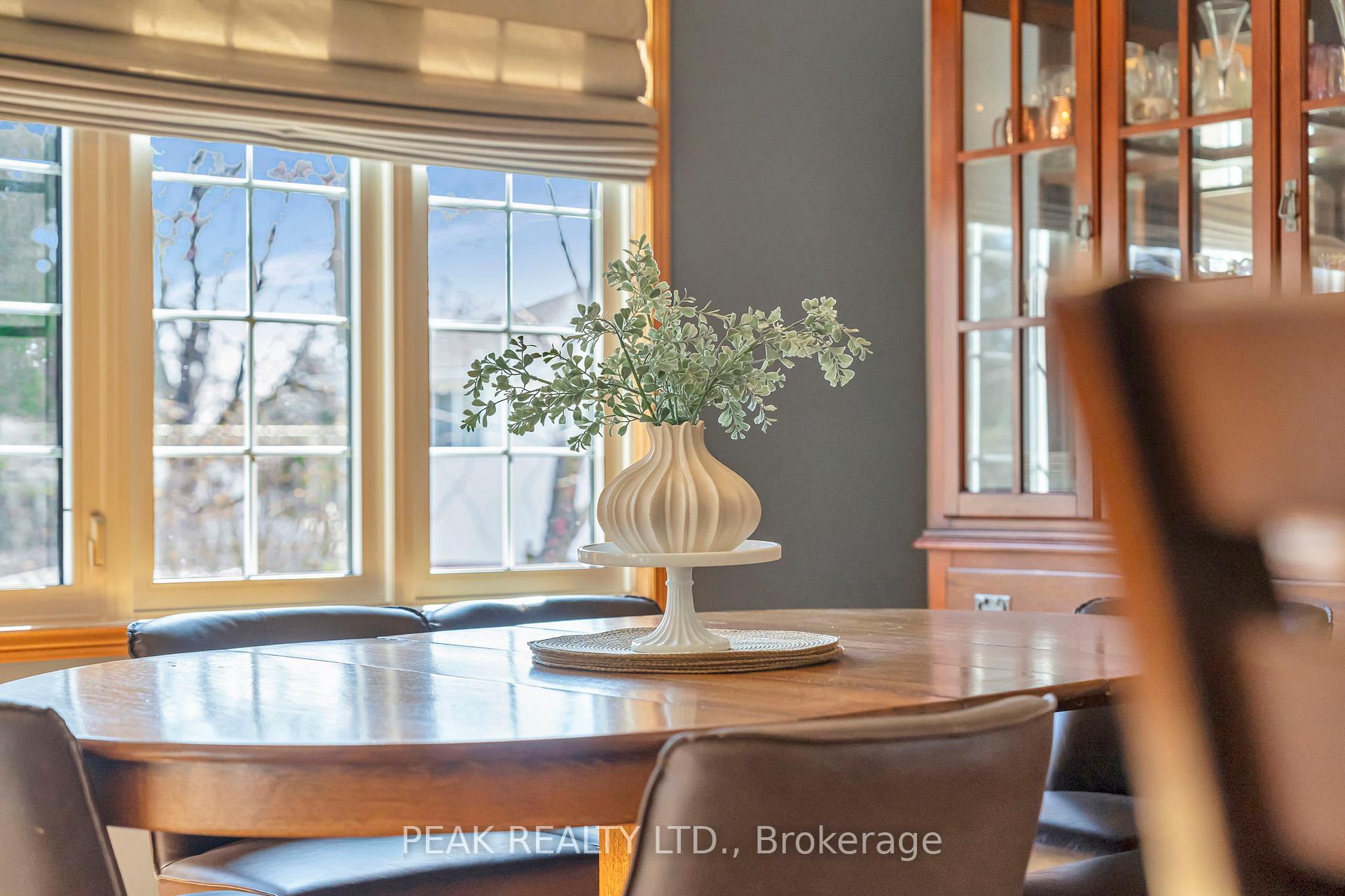 Photo 28 of 3 Emerson Court, Brant, Paris — HOMEH