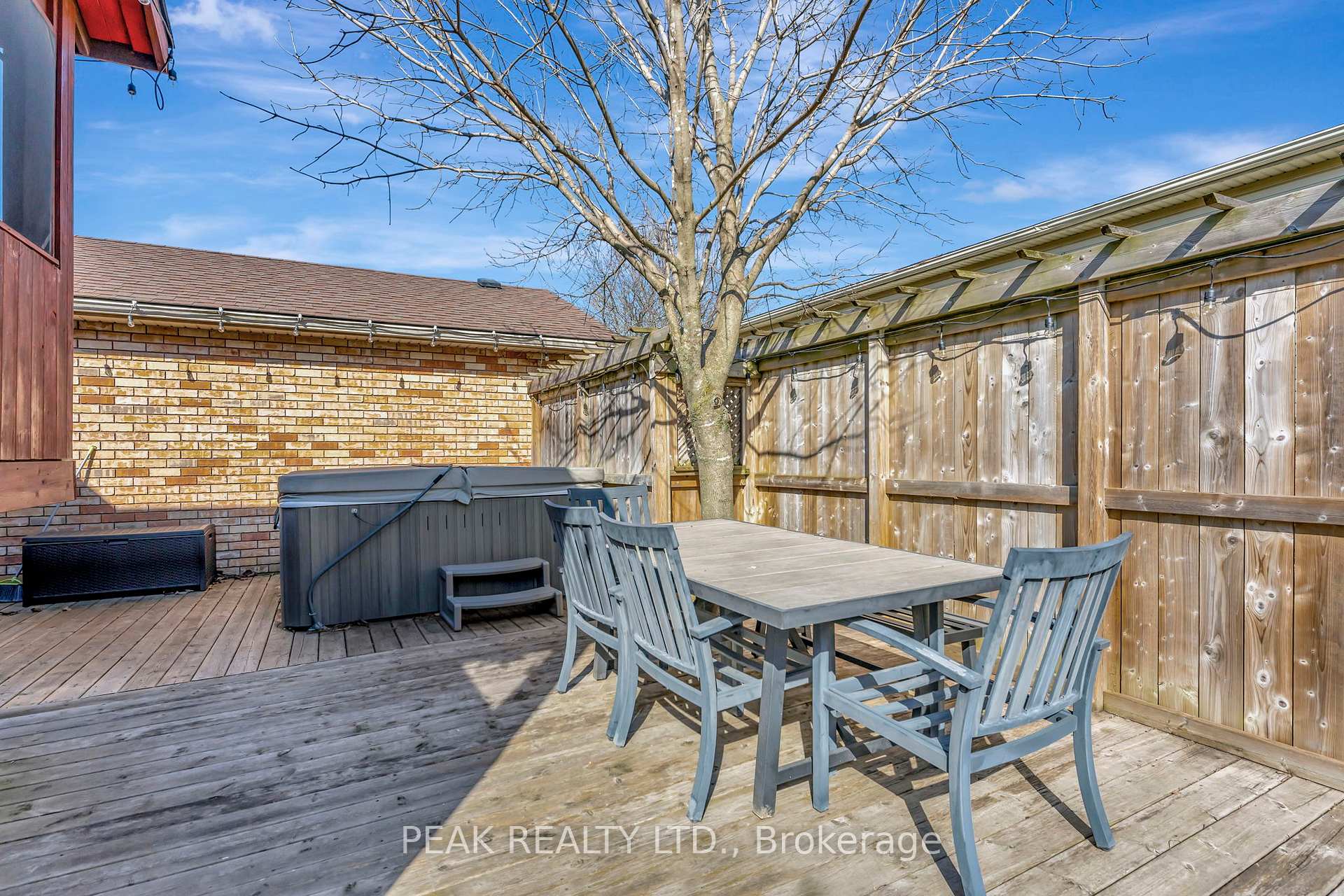 Photo 31 of 3 Emerson Court, Brant, Paris — HOMEH
