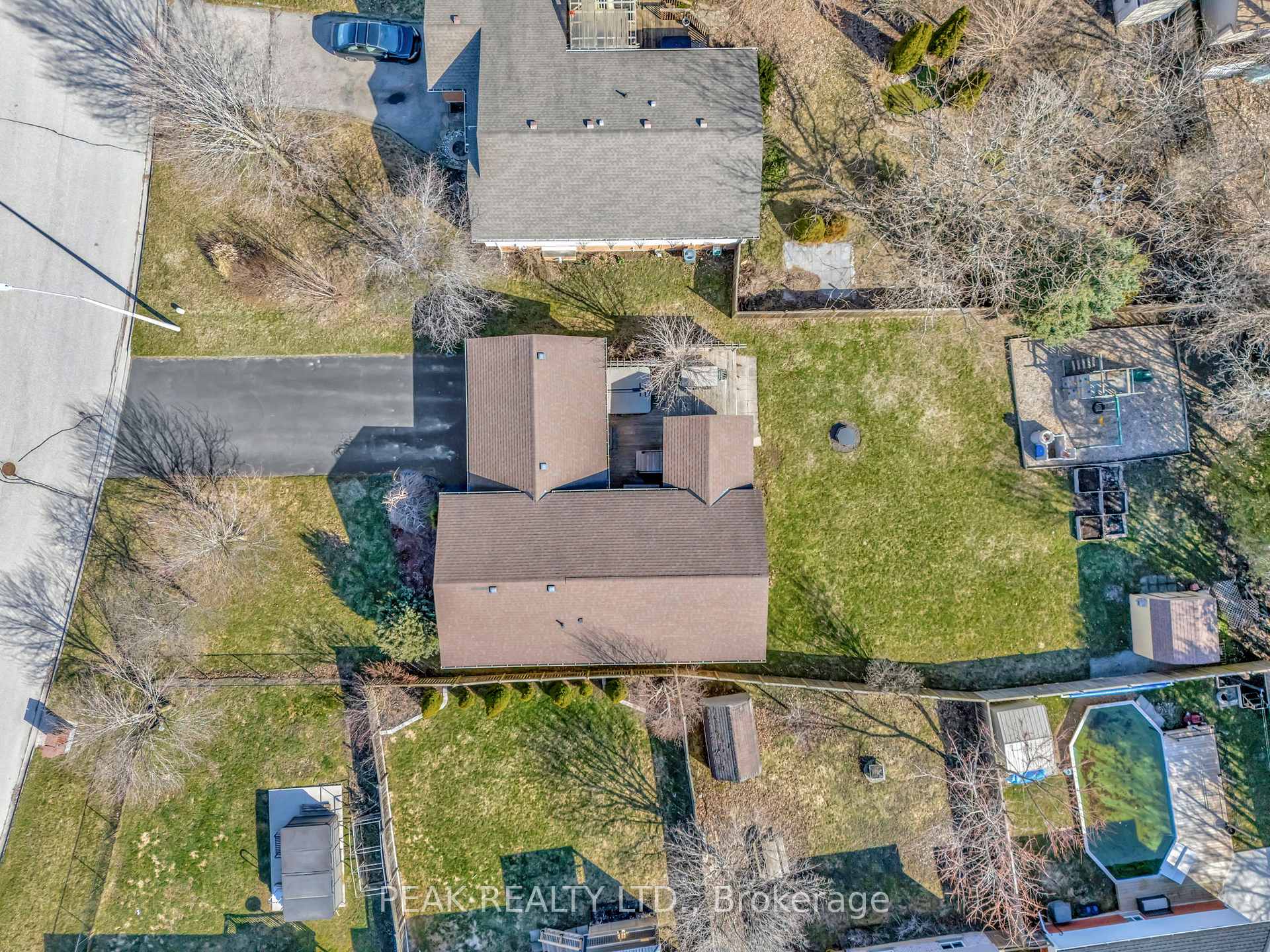 Photo 36 of 3 Emerson Court, Brant, Paris — HOMEH
