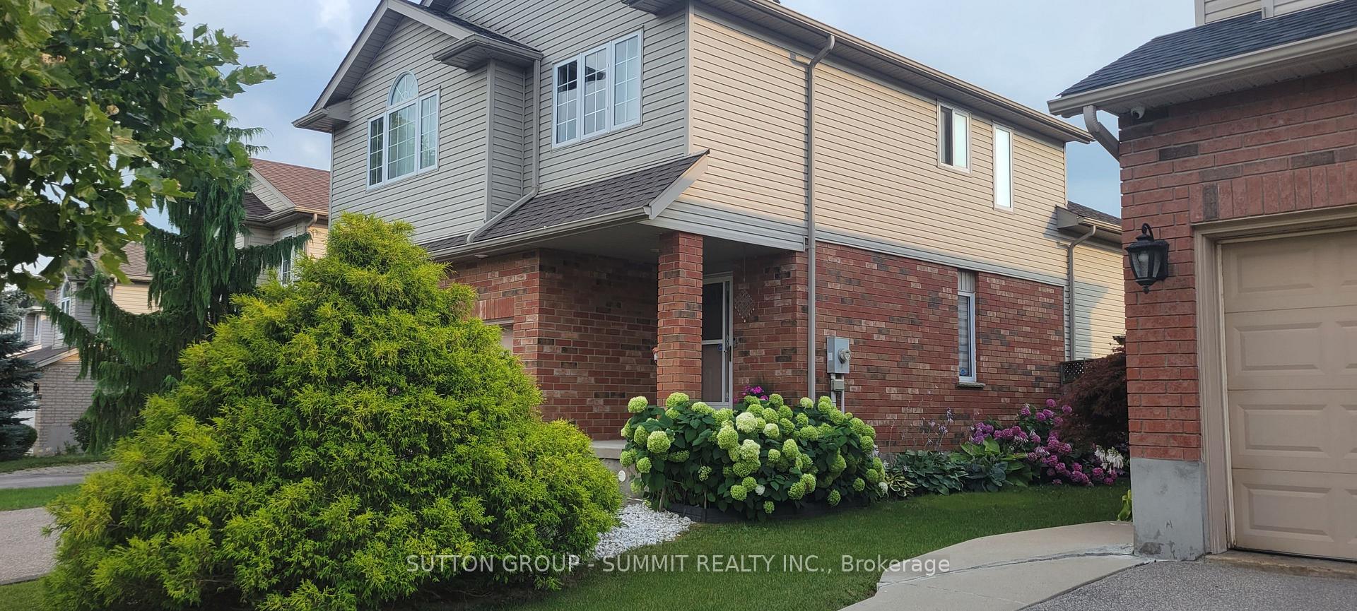 Photo 10 of 51 Copper Leaf Street, Kitchener, Larentian West — HOMEH