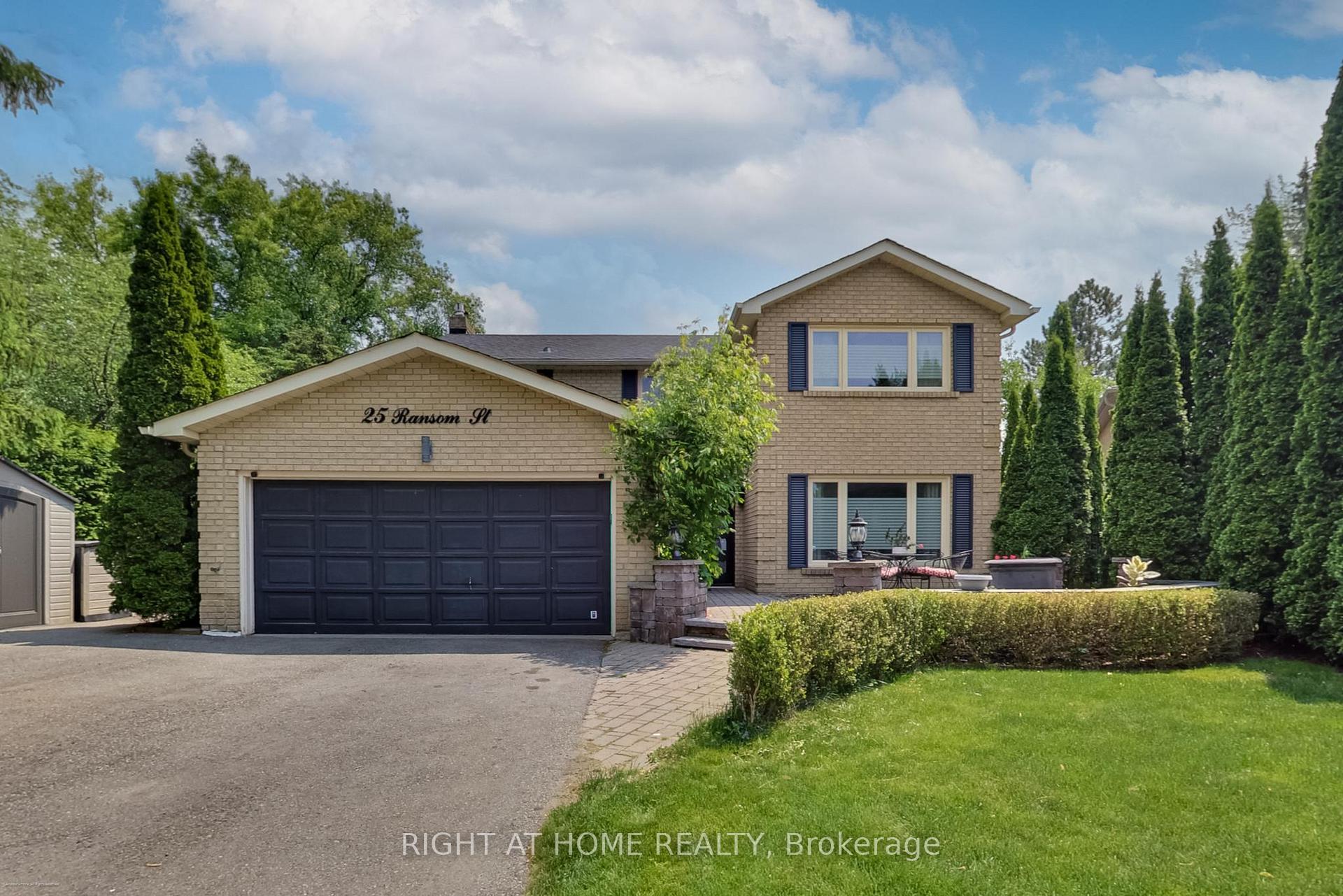 Photo 1 of 25 Ransom Street, Aurora, Aurora Village — HOMEH