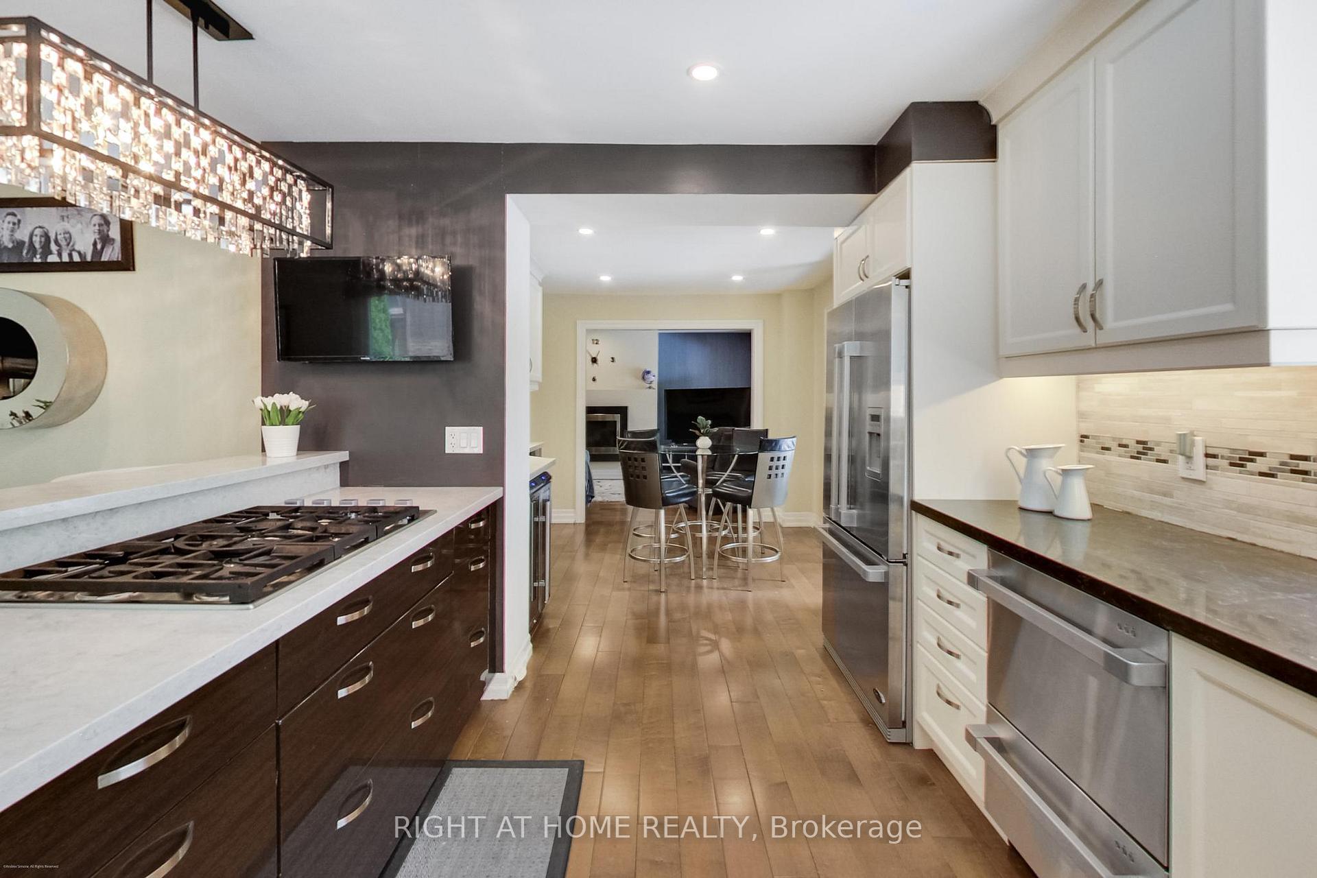 Photo 14 of 25 Ransom Street, Aurora, Aurora Village — HOMEH