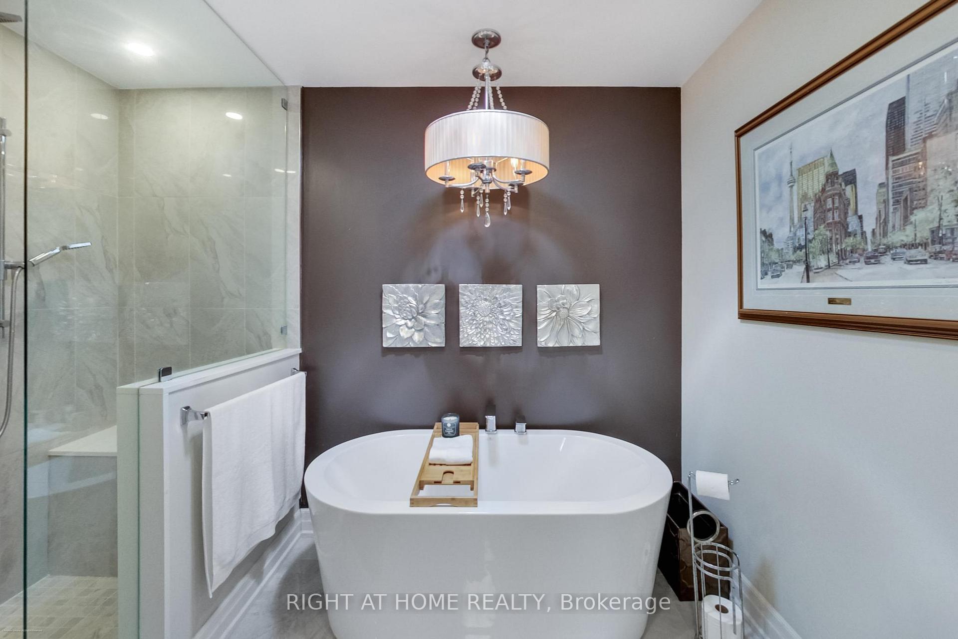 Photo 33 of 25 Ransom Street, Aurora, Aurora Village — HOMEH
