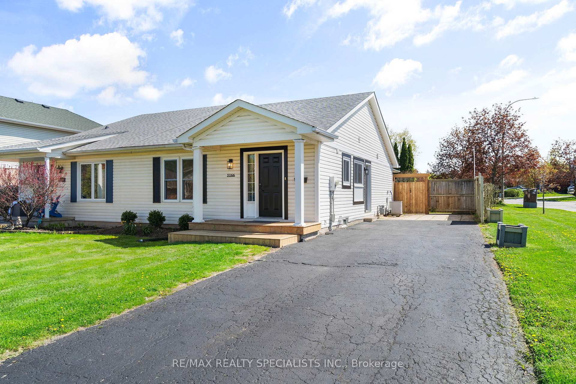 Photo 25 of 5166 Mulberry Drive, Lincoln, Beamsville — HOMEH