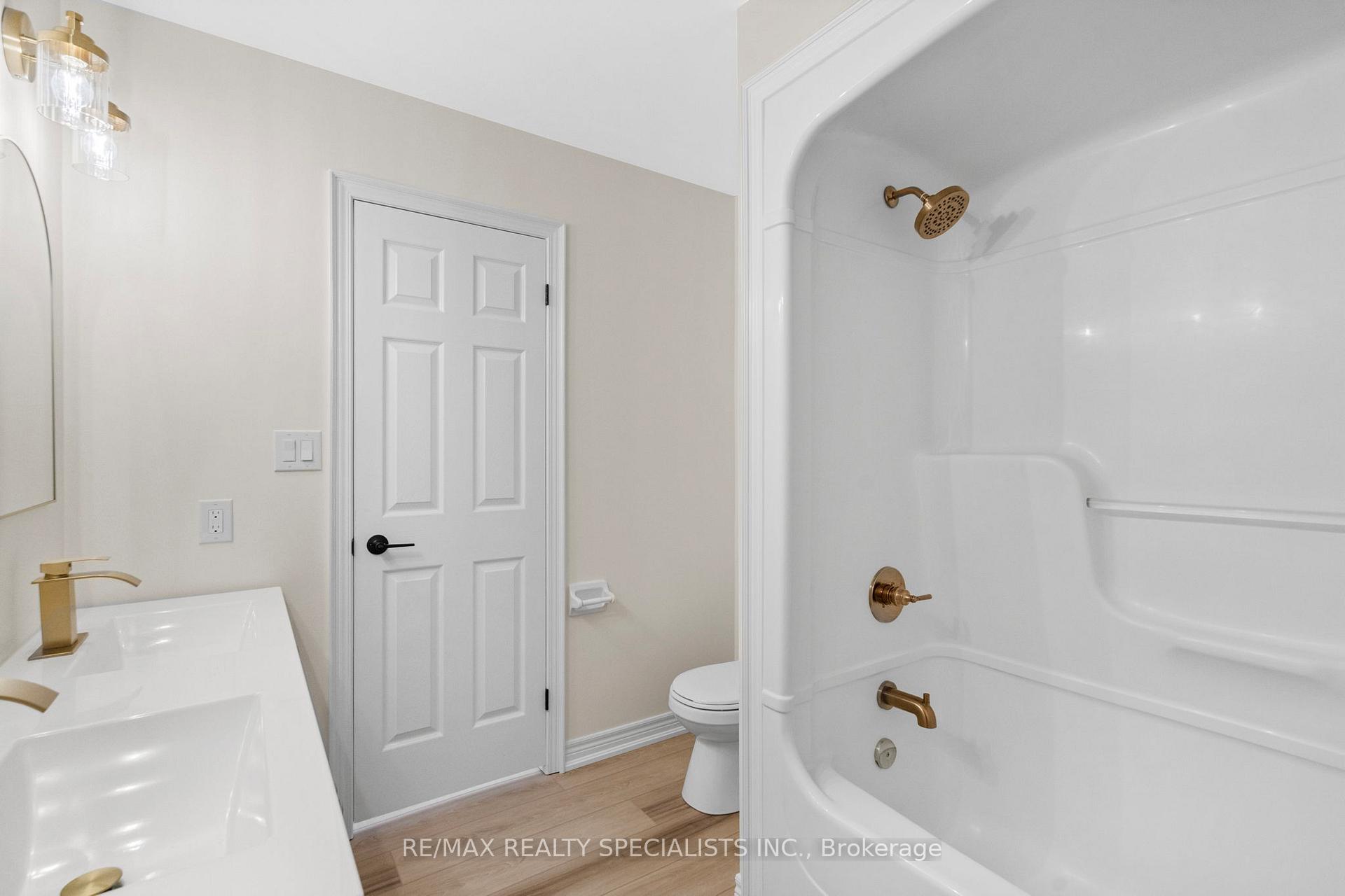 Photo 48 of 5166 Mulberry Drive, Lincoln, Beamsville — HOMEH