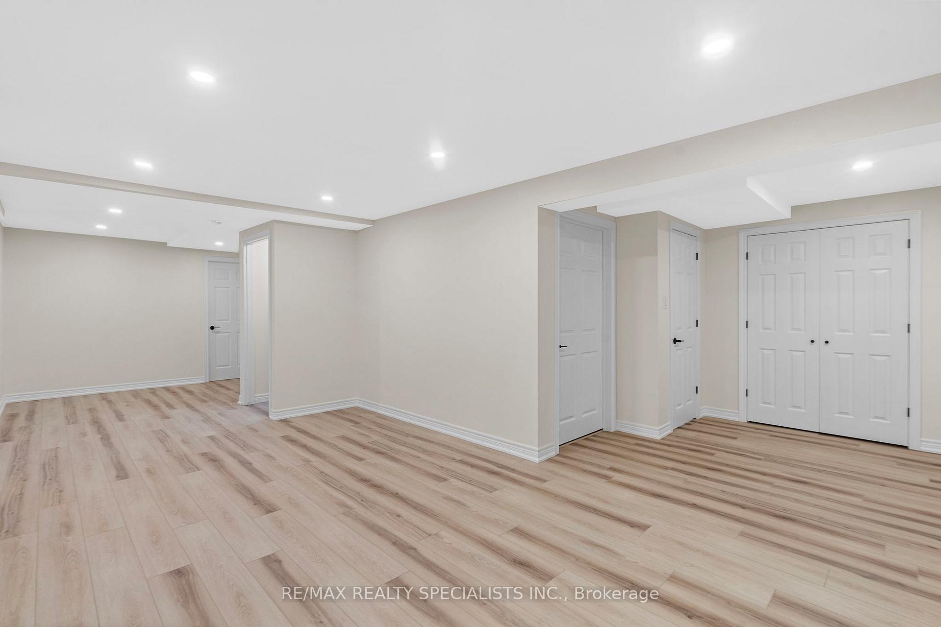 Photo 33 of 5166 Mulberry Drive, Lincoln, Beamsville — HOMEH