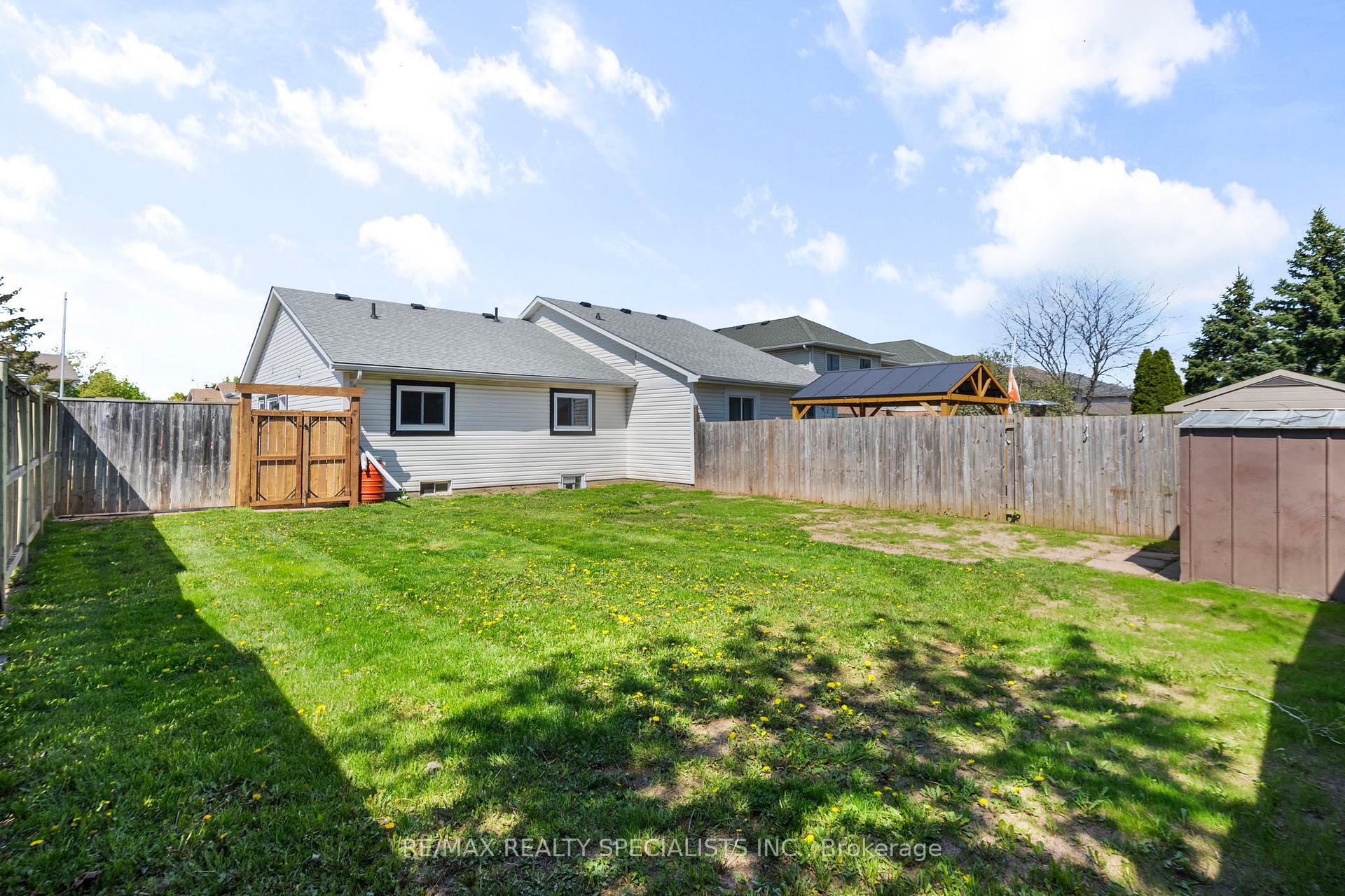 Photo 46 of 5166 Mulberry Drive, Lincoln, Beamsville — HOMEH