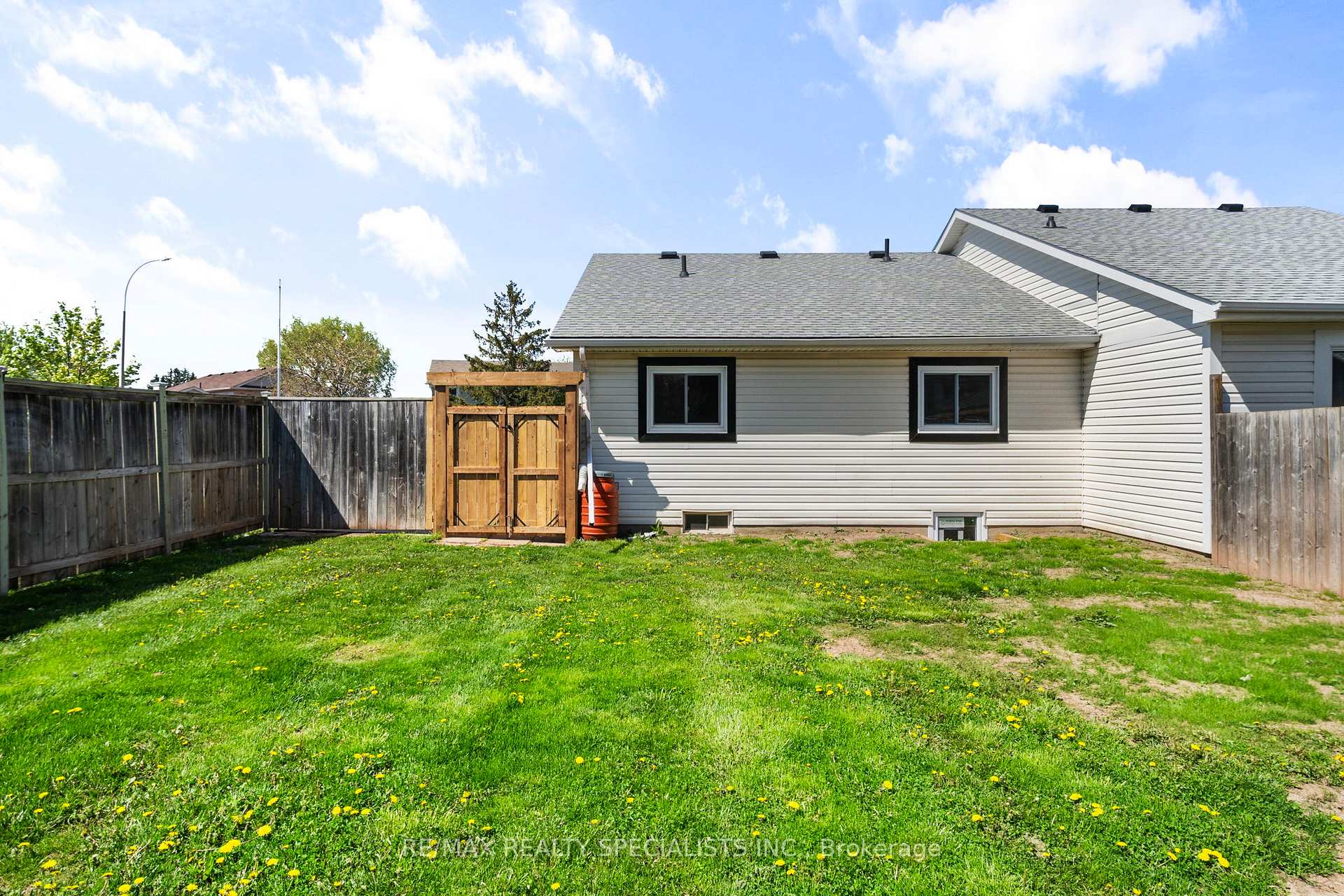 Photo 49 of 5166 Mulberry Drive, Lincoln, Beamsville — HOMEH