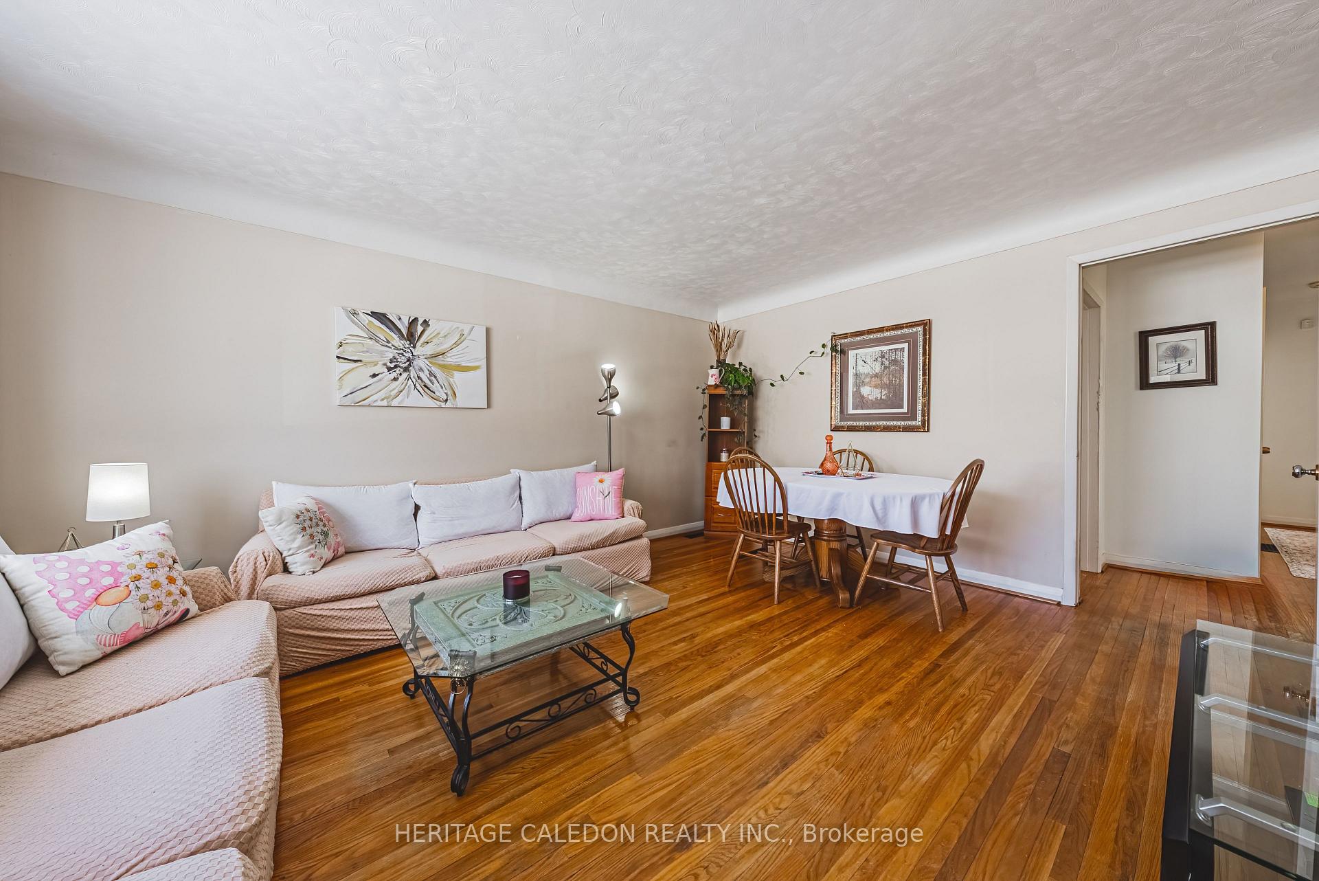 Photo 6 of 271 East 38th Street, Hamilton, Raleigh — HOMEH