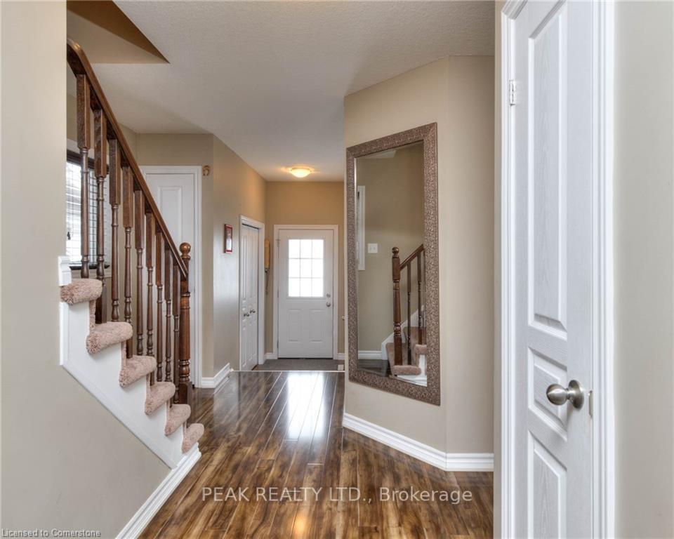 Photo 9 of 26 Renfrew Street, Kitchener — HOMEH