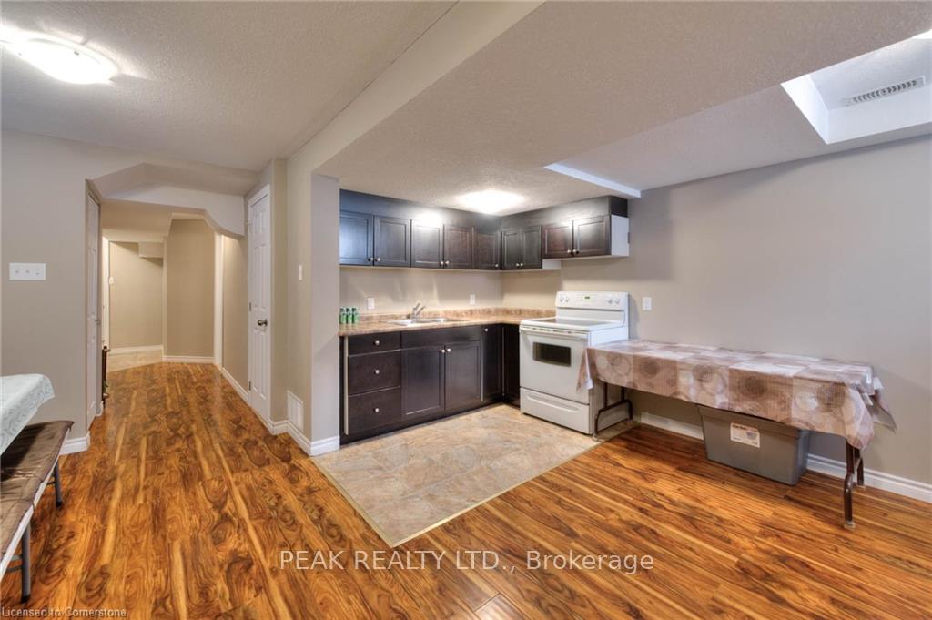 Photo 26 of 26 Renfrew Street, Kitchener — HOMEH