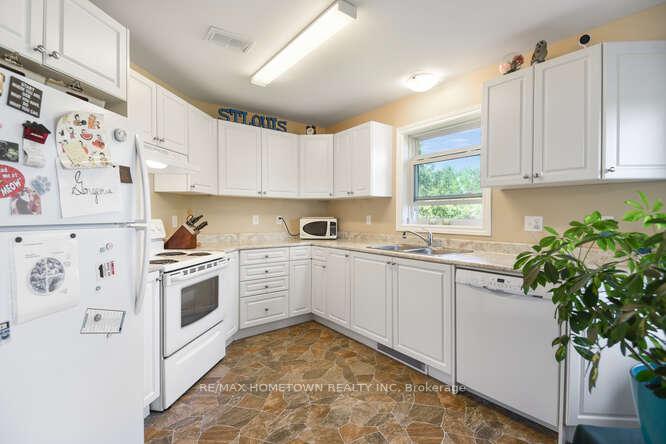Photo 28 of 780 Susan Street, Prescott — HOMEH